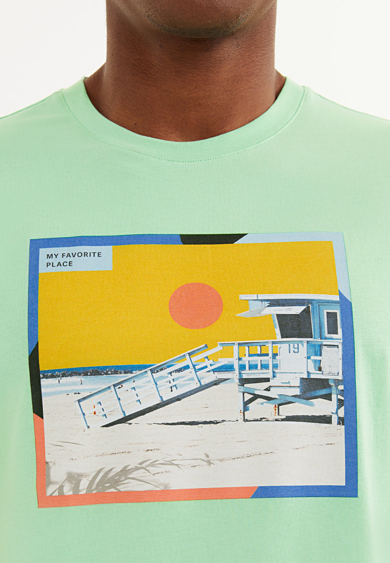 BEACH HOUSE COLLAGE TEE in Fair Green- T-Shirt - Westmark London EU(TR) Store Organik Pamuklu Sürdürülebilir Moda