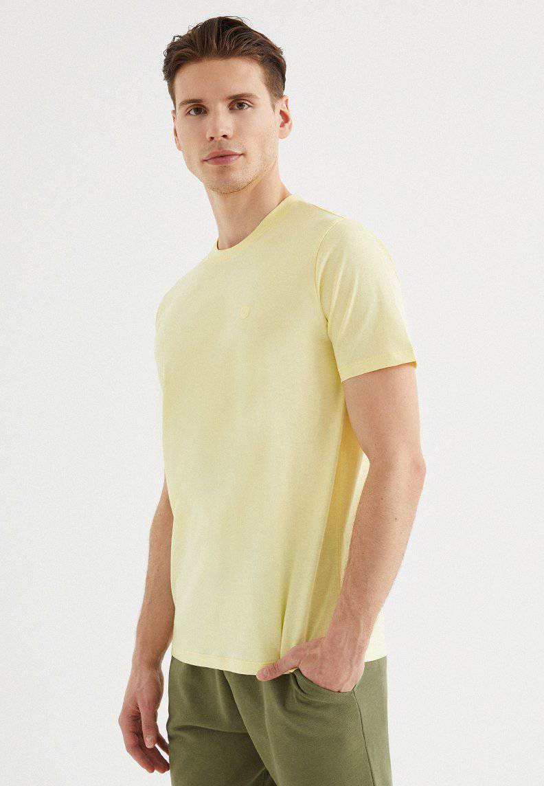 VITAL O-NECK TEE in French Vanilla - T-Shirt - Westmark London EU(TR) Store Organik Pamuklu Sürdürülebilir Moda