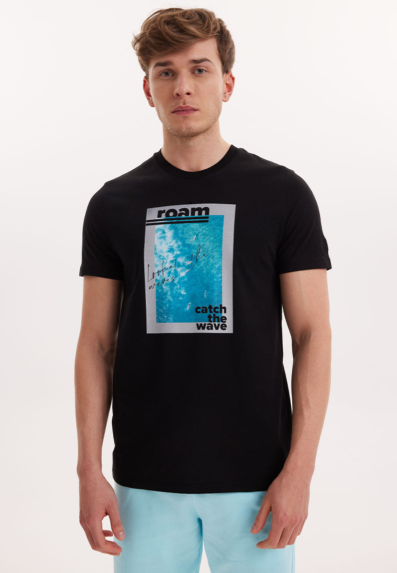 WMCOLLAGE ROAM TEE in Black - T-Shirt - Westmark London EU(TR) Store Organik Pamuklu Sürdürülebilir Moda