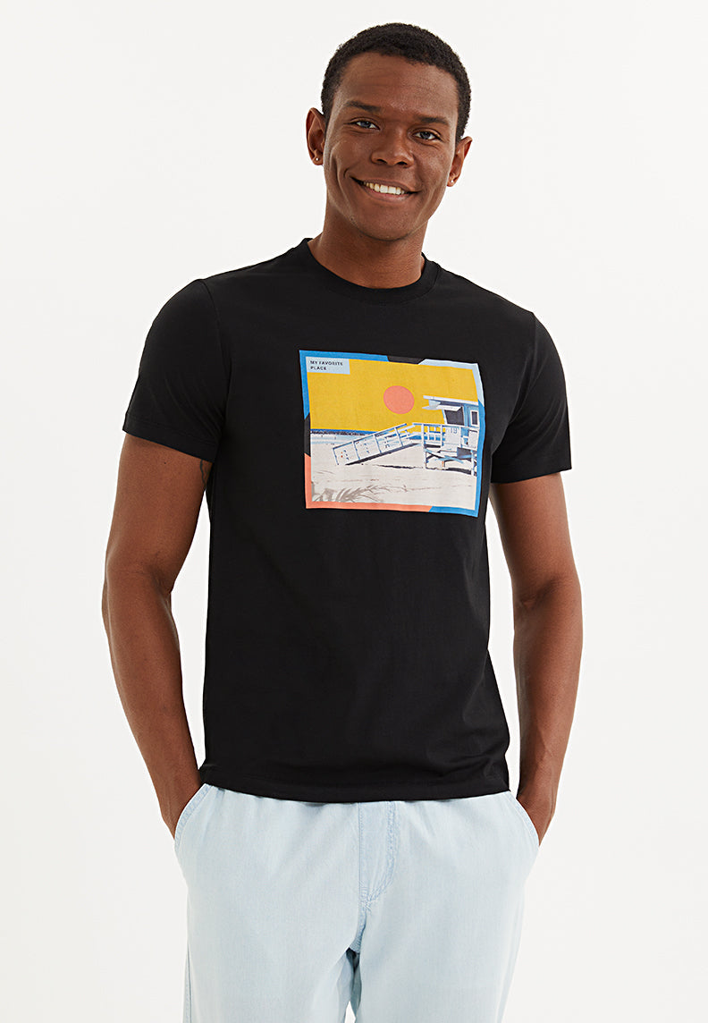 BEACH HOUSE COLLAGE TEE in Black- T-Shirt - Westmark London EU(TR) Store Organik Pamuklu Sürdürülebilir Moda