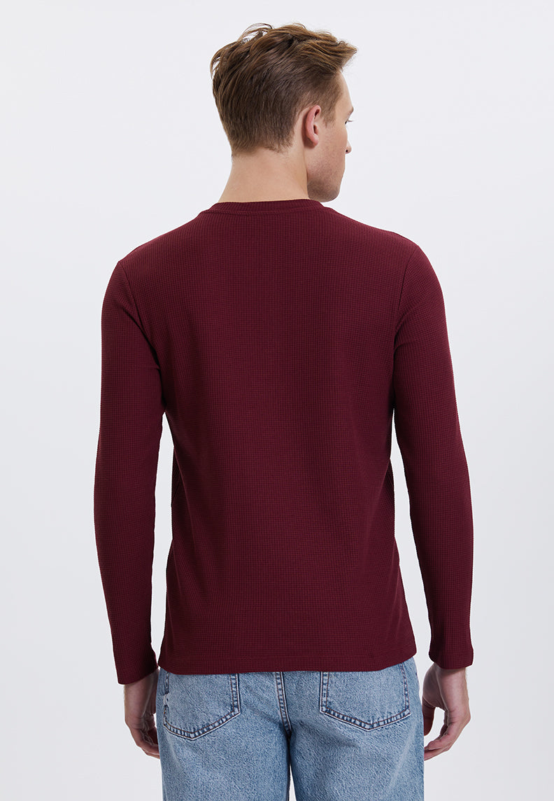 ESSENTIALS LONG SLEEVE HENLEY in Cabernet - T-Shirt - Westmark London EU(TR) Store Organik Pamuklu Sürdürülebilir Moda