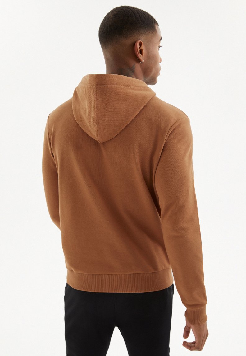 SIGNATURE HOODIE W/POCKET in Mocha Bisque - Sweatshirt - Westmark London EU(TR) Store Organik Pamuklu Sürdürülebilir Moda