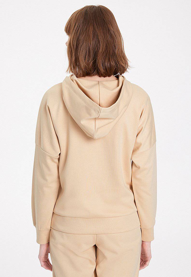 ESSENTIALS RELAXED HOODIE in Semolina - Sweatshirt - Westmark London EU(TR) Store Organik Pamuklu Sürdürülebilir Moda