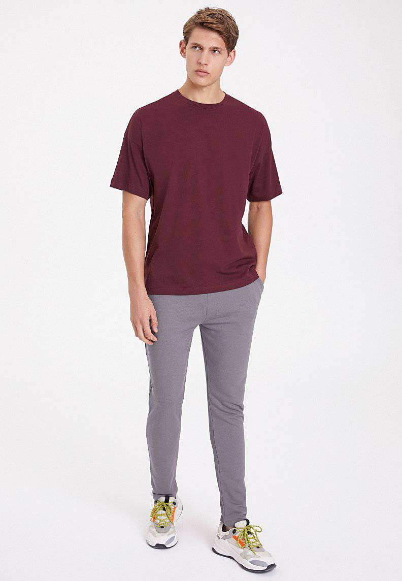 ESSENTIALS OVERSIZED TEE in Port Royale - T-Shirt - Westmark London EU(TR) Store Organik Pamuklu Sürdürülebilir Moda