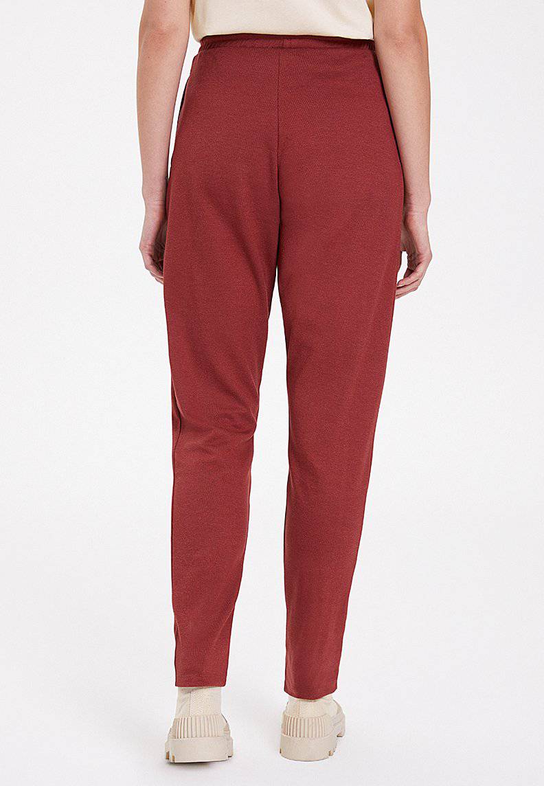 ESSENTIALS TAPPERED JOGGER in Spiced Apple - Sweatpant - Westmark London EU(TR) Store Organik Pamuklu Sürdürülebilir Moda
