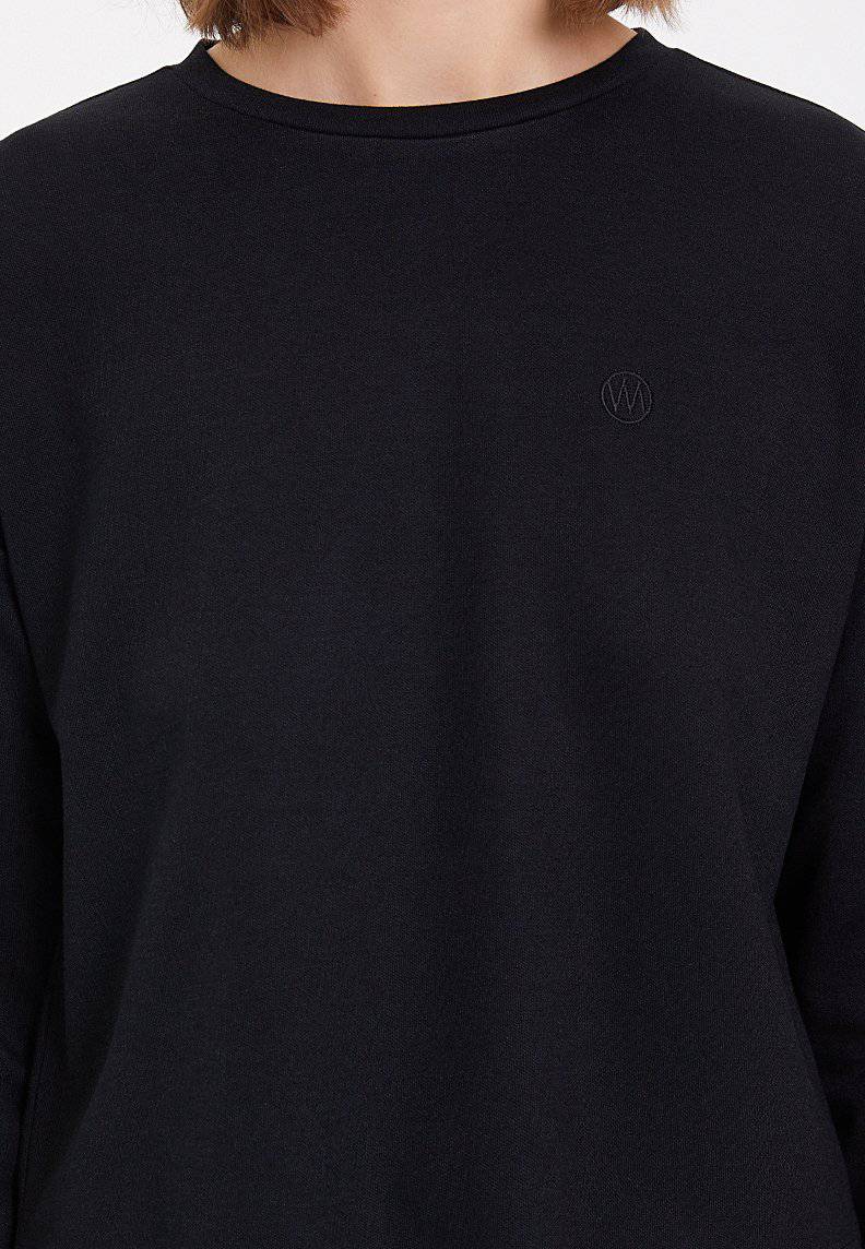 ESSENTIALS CROPPED SWEAT in Black - Sweatshirt - Westmark London EU(TR) Store Organik Pamuklu Sürdürülebilir Moda