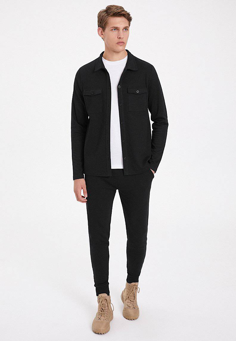 ESSENTIALS OVERSHIRT in Black - Overshirt - Westmark London EU(TR) Store Organik Pamuklu Sürdürülebilir Moda