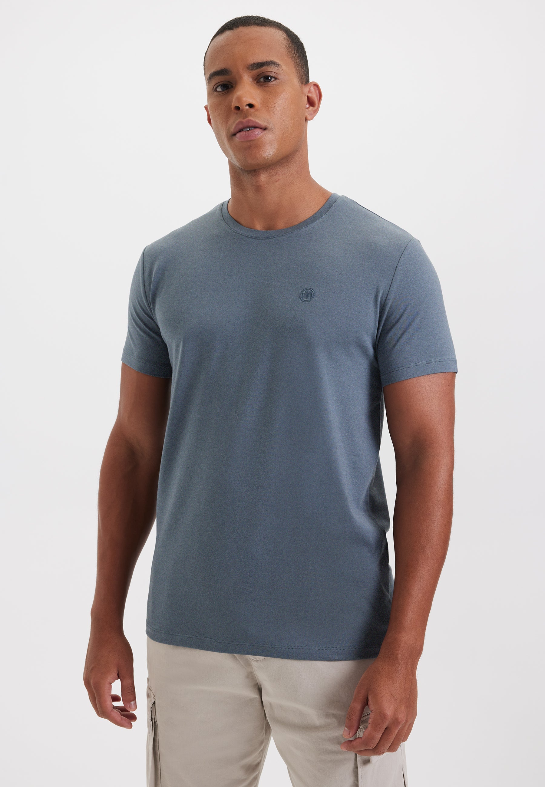 Mavi Bisiklet Yaka Regular Fit Modal Pamuk Karışımlı Basic Erkek T-Shirt PARKER - T-Shirt - Westmark London EU(TR) Store Organik Pamuklu Sürdürülebilir Moda