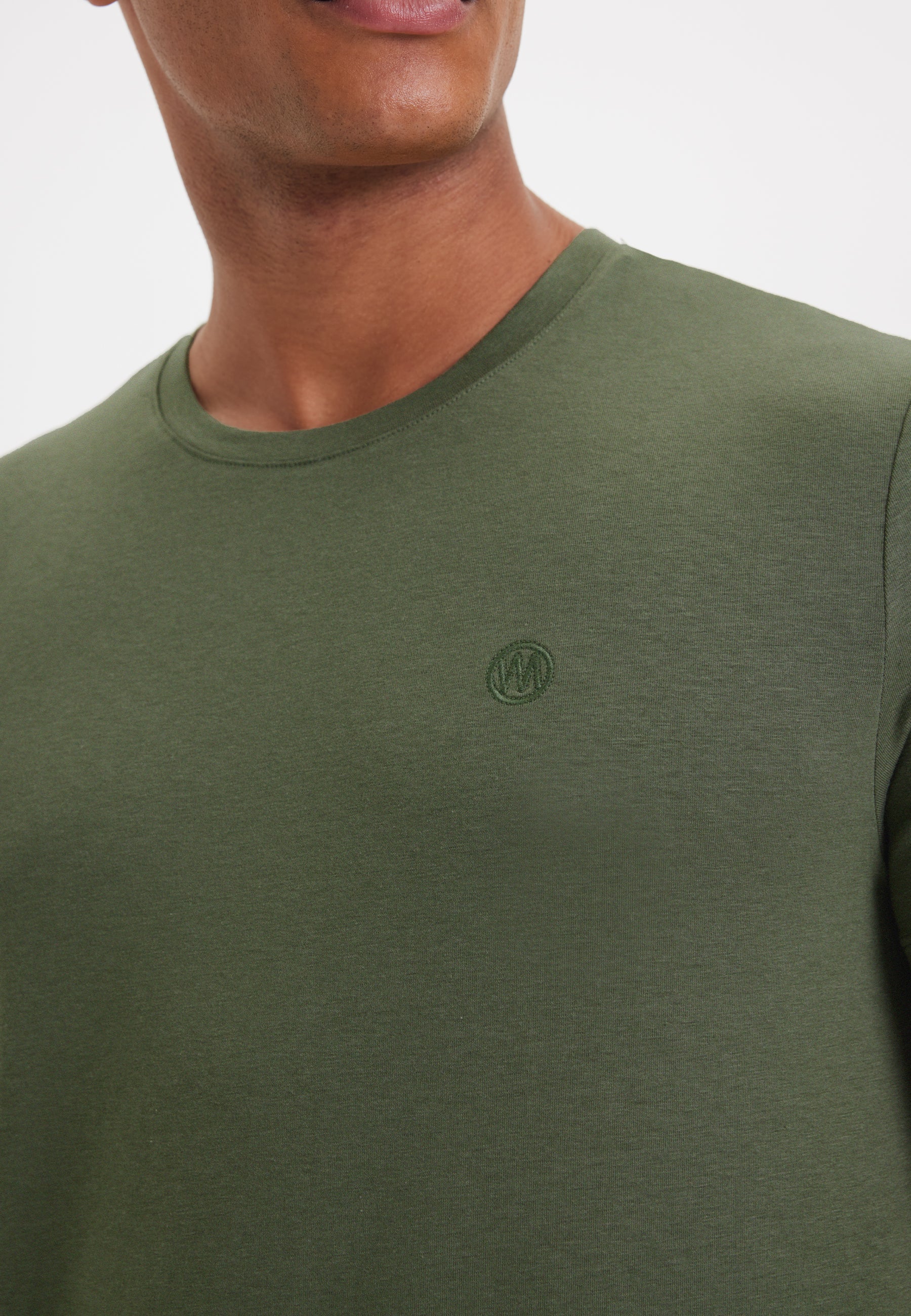 Açık Gri Bisiklet Yaka Regular Fit Modal Pamuk Karışımlı Basic Erkek T-Shirt PARKER - T-Shirt - Westmark London EU(TR) Store Organik Pamuklu Sürdürülebilir Moda