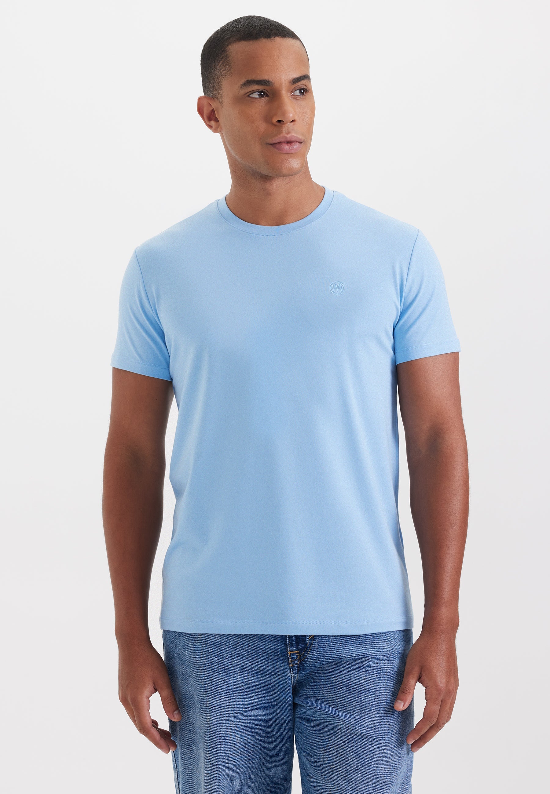 Açık Mavi Bisiklet Yaka Regular Fit Modal Pamuk Karışımlı Basic Erkek T-Shirt PARKER - T-Shirt - Westmark London EU(TR) Store Organik Pamuklu Sürdürülebilir Moda