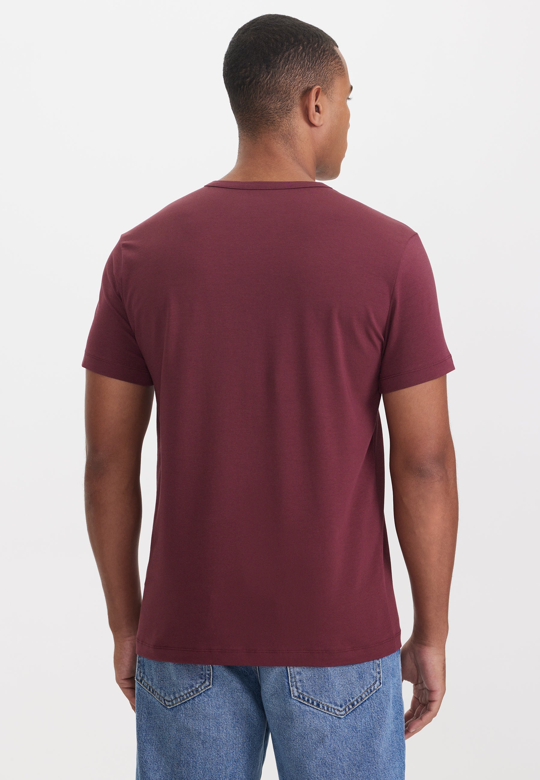 Bordo V-Yaka Regular Fit Pamuk Elastan Karışımlı Basic Erkek T-Shirt THEO - T-Shirt - Westmark London EU(TR) Store Organik Pamuklu Sürdürülebilir Moda