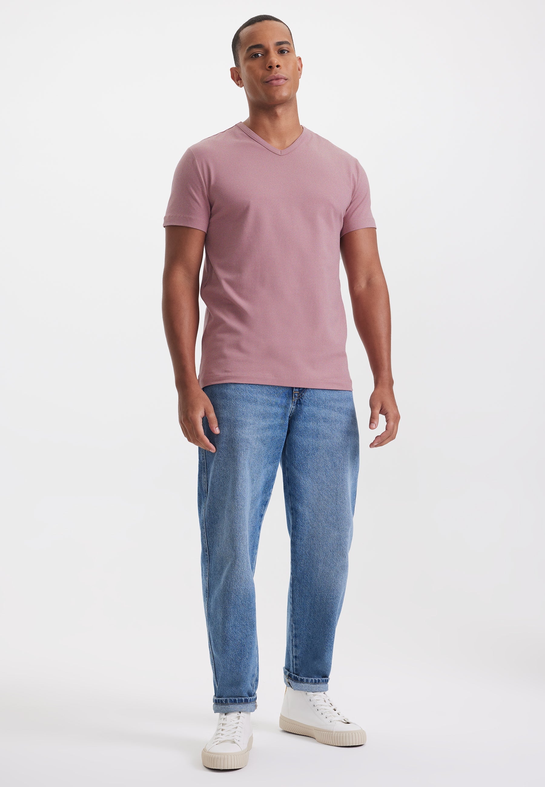 Küllü Pembe V-Yaka Regular Fit Pamuk Elastan Karışımlı Basic Erkek T-Shirt THEO - T-Shirt - Westmark London EU(TR) Store Organik Pamuklu Sürdürülebilir Moda