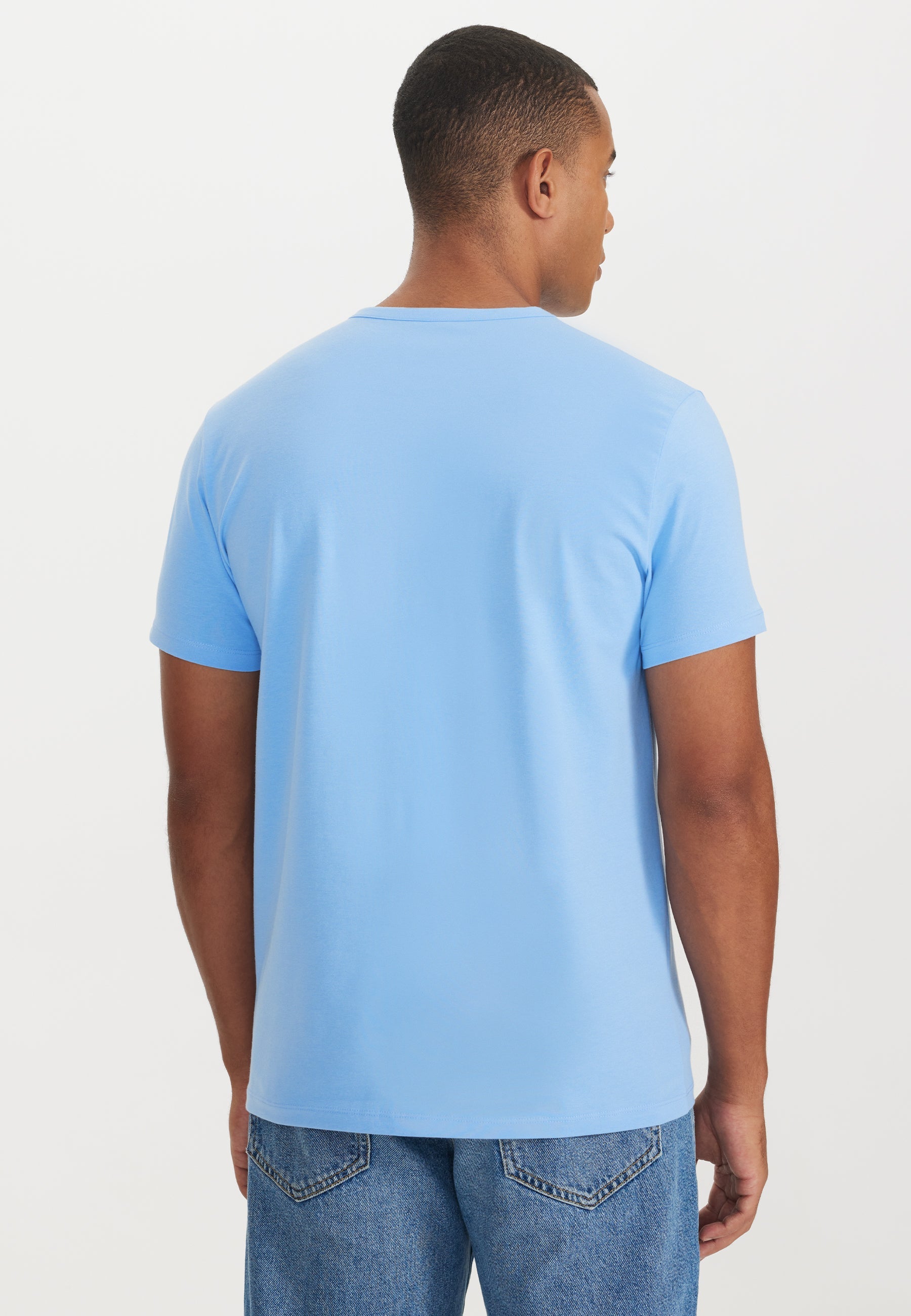 Mavi V-Yaka Regular Fit Pamuk Elastan Karışımlı Basic Erkek T-Shirt THEO - T-Shirt - Westmark London EU(TR) Store Organik Pamuklu Sürdürülebilir Moda