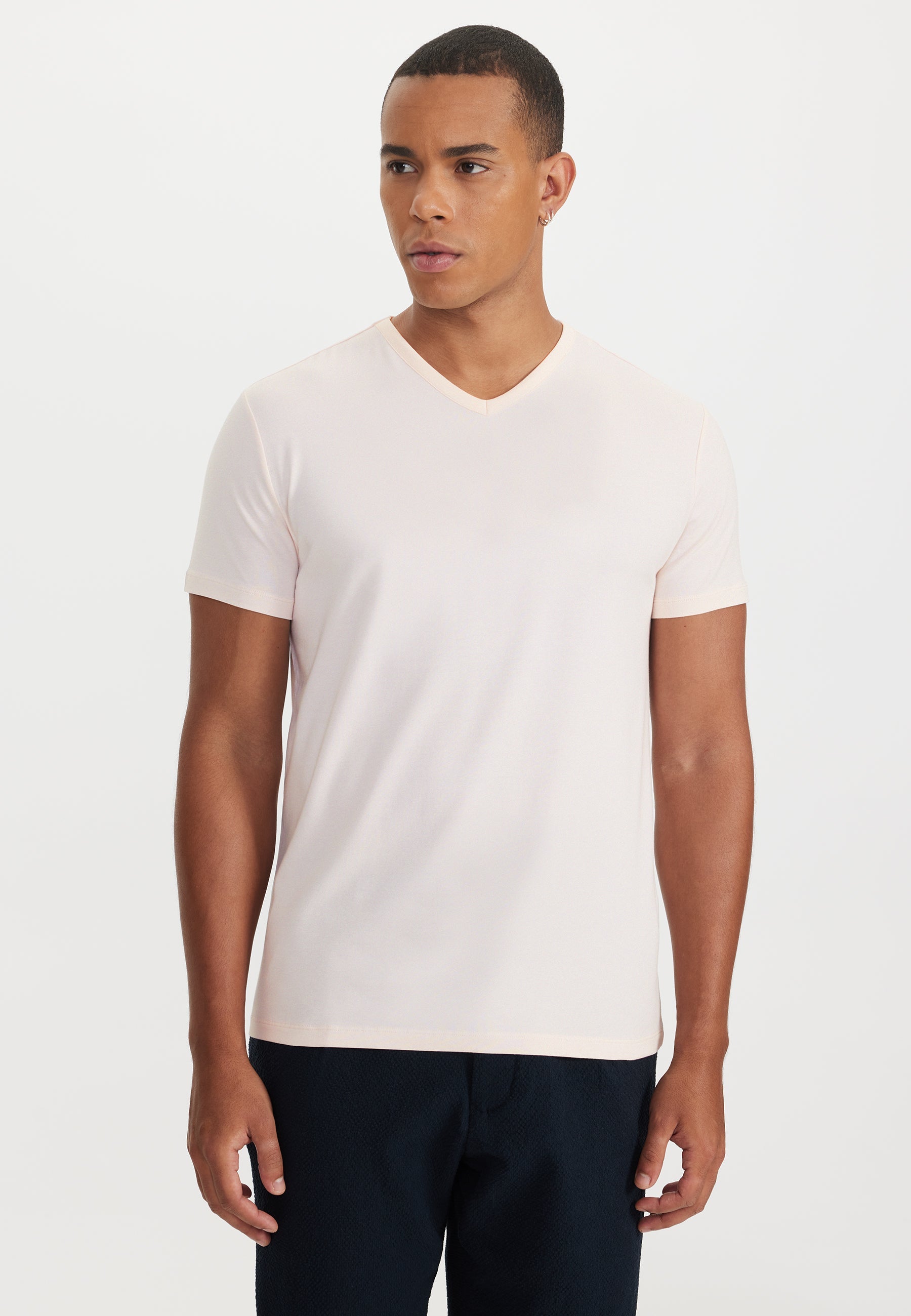 Somon V-Yaka Regular Fit Pamuk Elastan Karışımlı Basic Erkek T-Shirt THEO - T-Shirt - Westmark London EU(TR) Store Organik Pamuklu Sürdürülebilir Moda