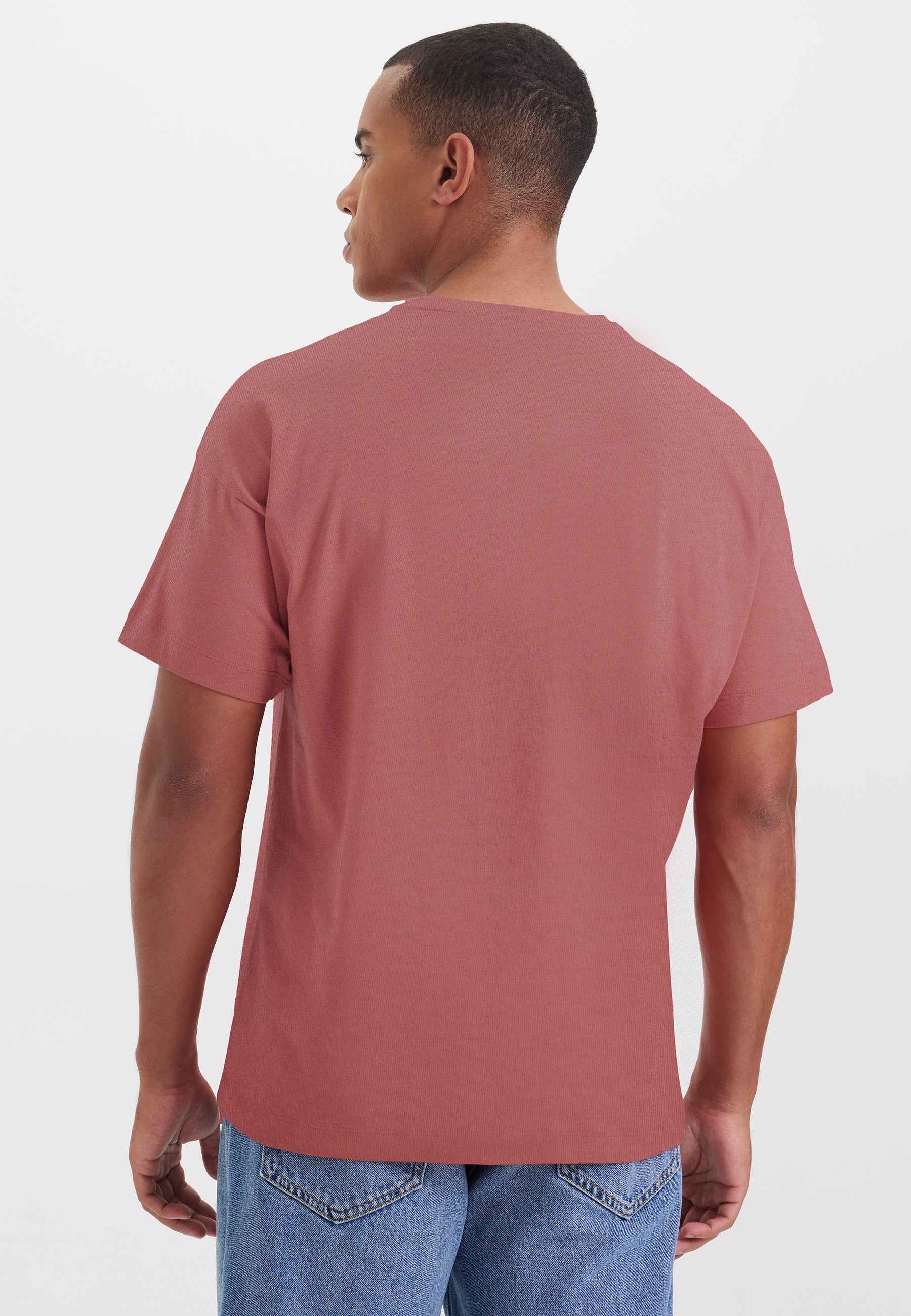Kırmızı Bisiklet Yaka Oversize Fit Pamuklu Basic Erkek T-Shirt THOMAS - T-Shirt - Westmark London EU(TR) Store Organik Pamuklu Sürdürülebilir Moda