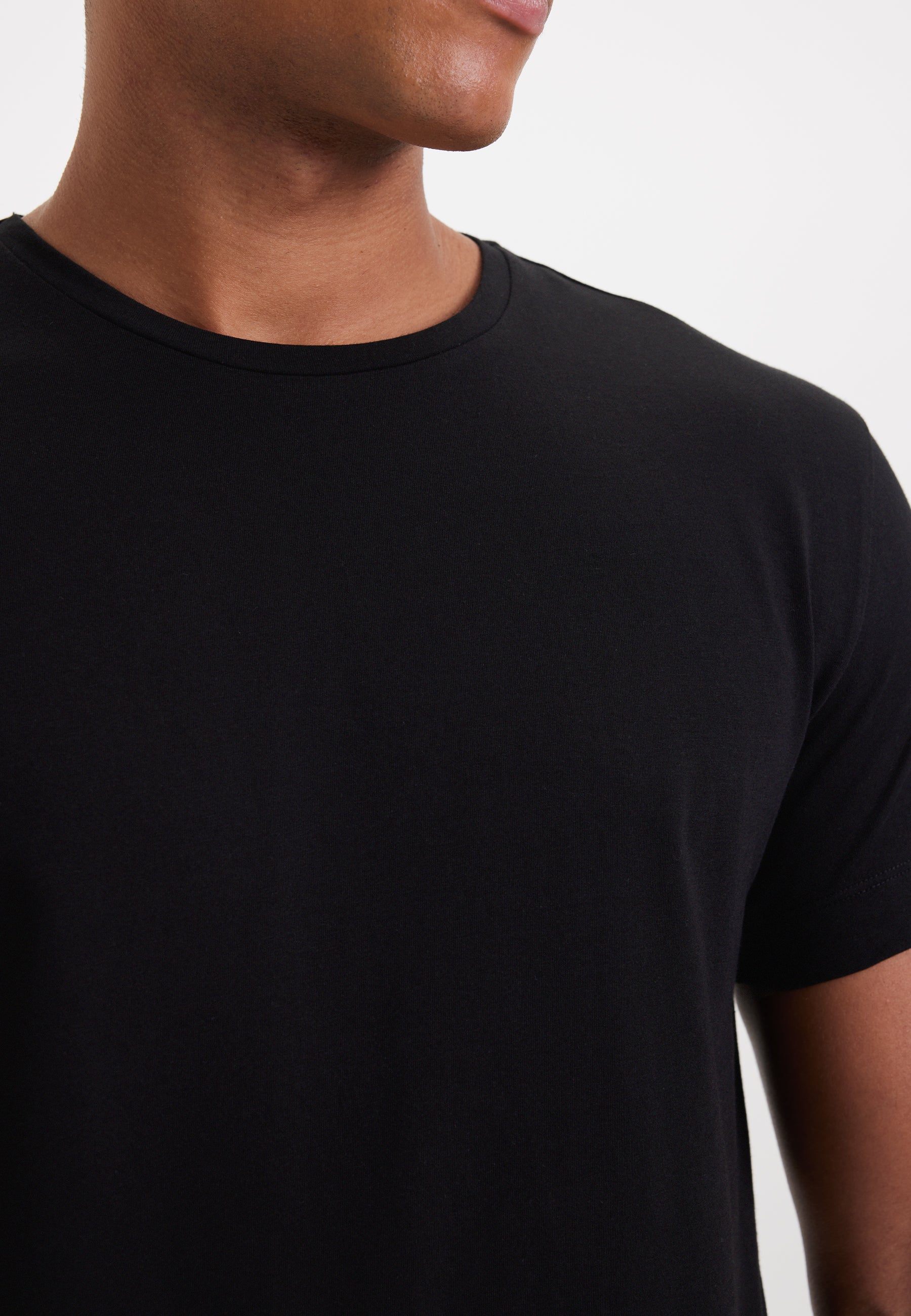 Siyah ve Beyaz 2li Bisiklet Yaka Regular Fit Pamuklu Erkek T-Shirt DANIEL - T-Shirt - Westmark London EU(TR) Store Organik Pamuklu Sürdürülebilir Moda