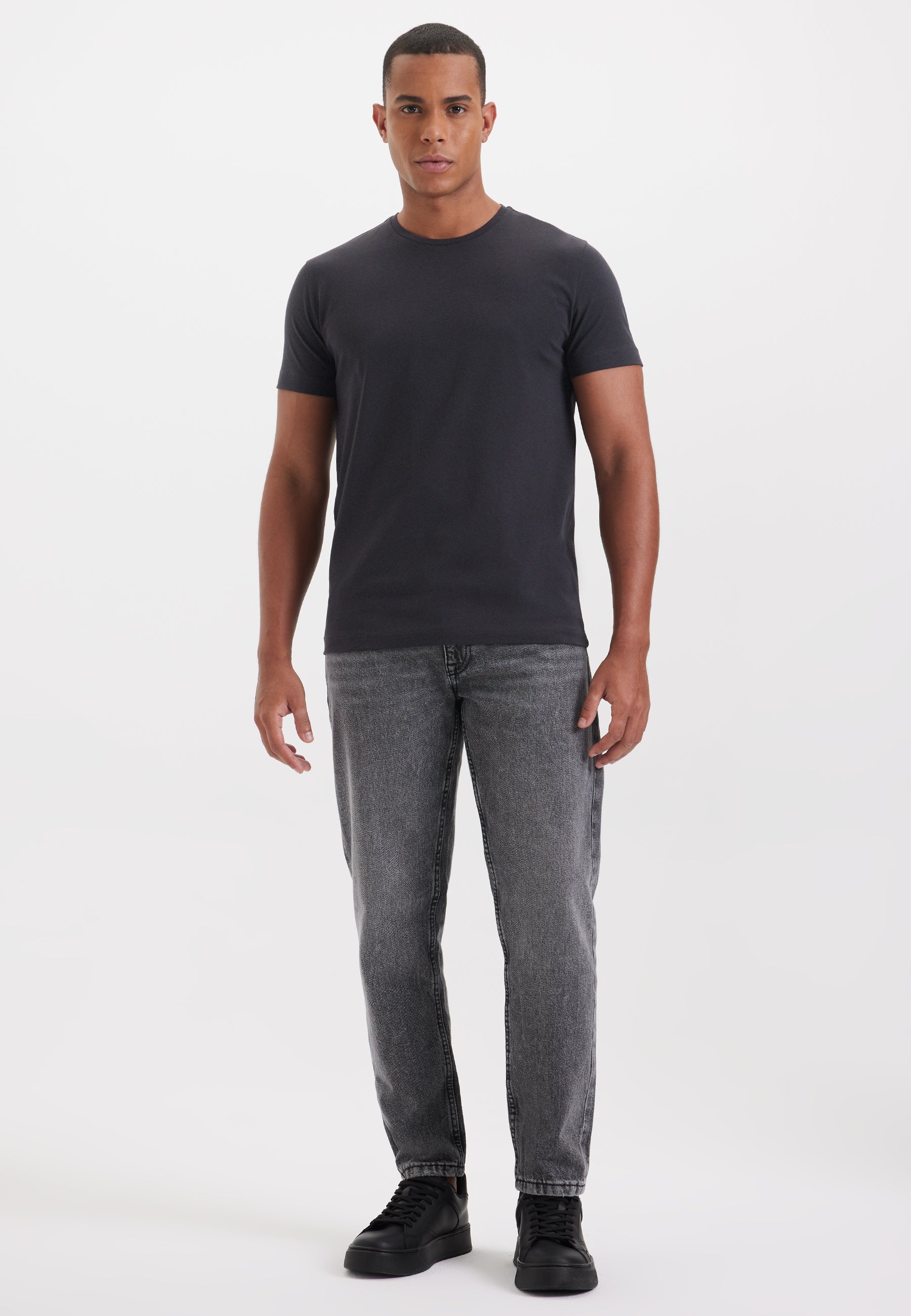 Antrasit ve Beyaz 2li Bisiklet Yaka Regular Fit Pamuklu Erkek T-Shirt DANIEL - T-Shirt - Westmark London EU(TR) Store Organik Pamuklu Sürdürülebilir Moda