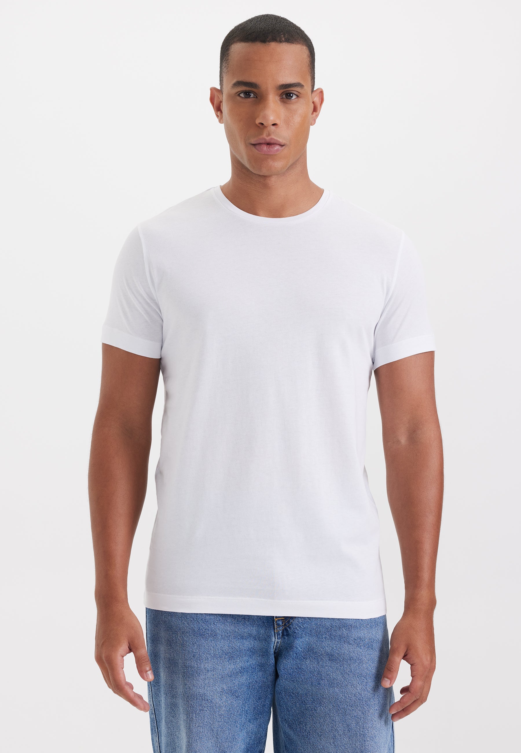 Siyah ve Beyaz 2li Bisiklet Yaka Regular Fit Pamuklu Erkek T-Shirt DANIEL - T-Shirt - Westmark London EU(TR) Store Organik Pamuklu Sürdürülebilir Moda