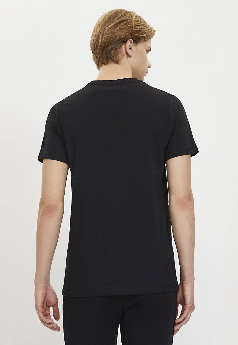 UNITED TEE - T-Shirt - Westmark London EU(TR) Store Organik Pamuklu Sürdürülebilir Moda