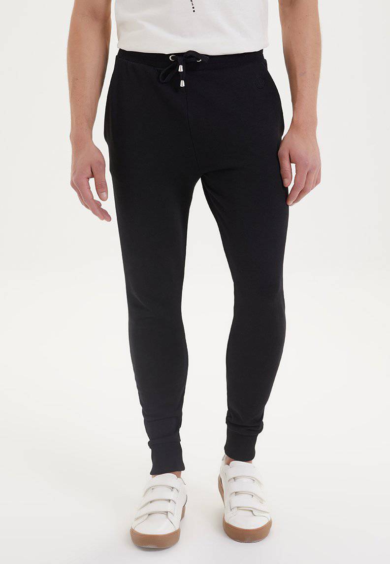 ESSENTIALS JOGGER in Black - Sweatpant - Westmark London EU(TR) Store Organik Pamuklu Sürdürülebilir Moda