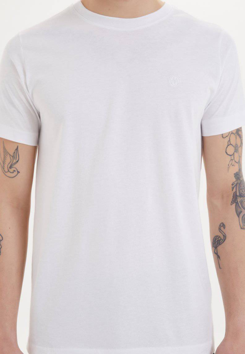 ESSENTIALS O-NECK T-SHIRT in White - T-Shirt - Westmark London EU(TR) Store Organik Pamuklu Sürdürülebilir Moda