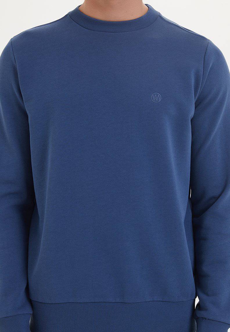ESSENTIALS SWEAT in Dark Denim - Sweatshirt - Westmark London EU(TR) Store Organik Pamuklu Sürdürülebilir Moda