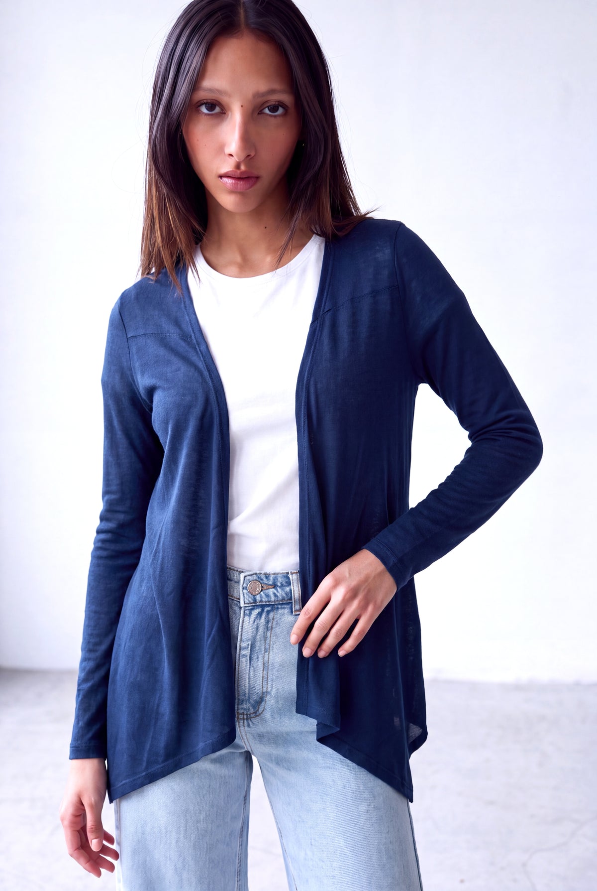 Lacivert Kadın Lacivert %100 Viskon V Yaka Uzun Kollu Omuz Dikiş Detaylı Uzun Hırka MOLLY - Cardigan - Westmark London EU(TR) Store Organik Pamuklu Sürdürülebilir Moda