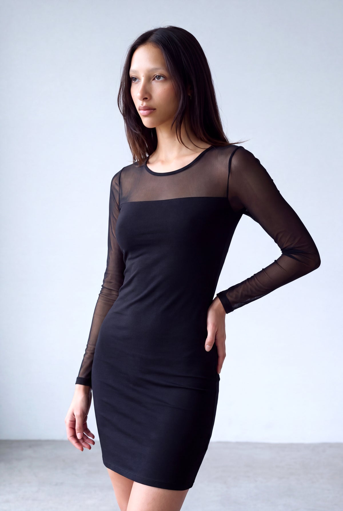 Siyah Kadın Siyah Pamuklu Bisiklet Yaka Uzun Kollu Göğüs Üstü Transparan Elbise MANON - Dress - Westmark London EU(TR) Store Organik Pamuklu Sürdürülebilir Moda