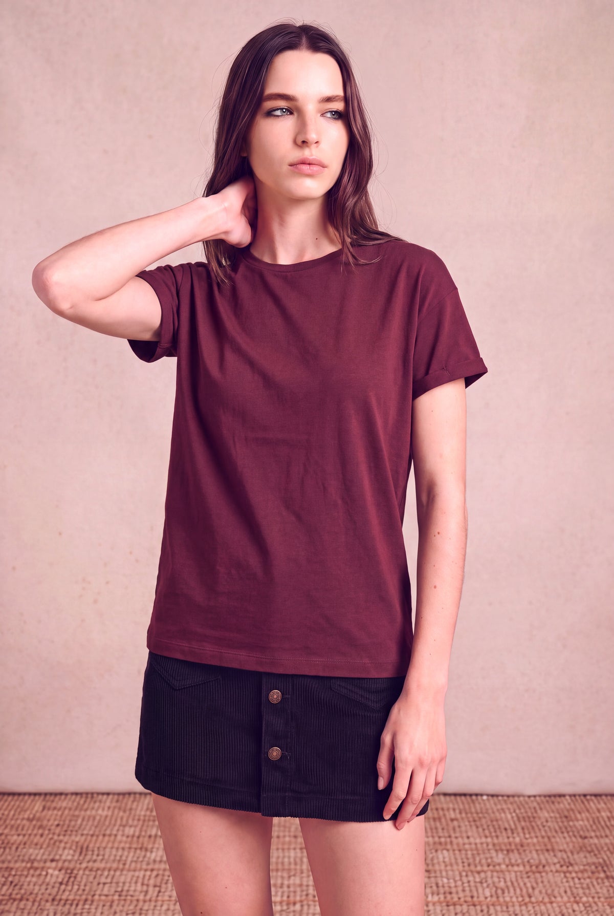 Kadın Modal / Pamuk Bordo Katlamalı Kısa Kol Detaylı Düşük Omuz Bisiklet Yaka T-Shirt PALMA