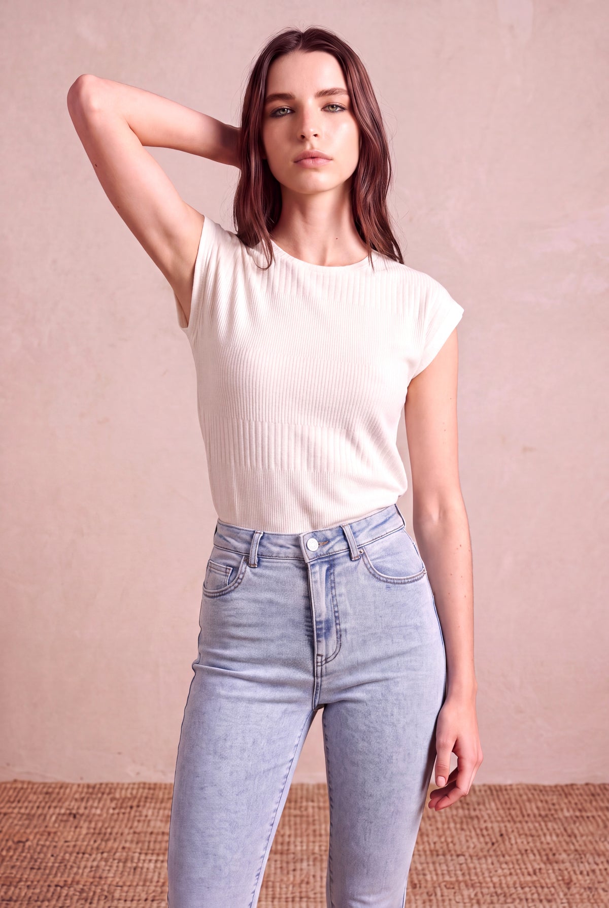 Kadın Geometrik Dokulu Kar Beyazı Kısa Kollu Bisiklet Yaka T-Shirt HEDVIG