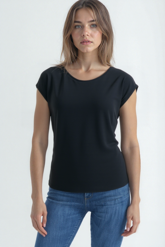Siyah Bisiklet Yaka Pamuklu Kadın Kısa Kollu T-Shirt BETTY O-NECK TOP