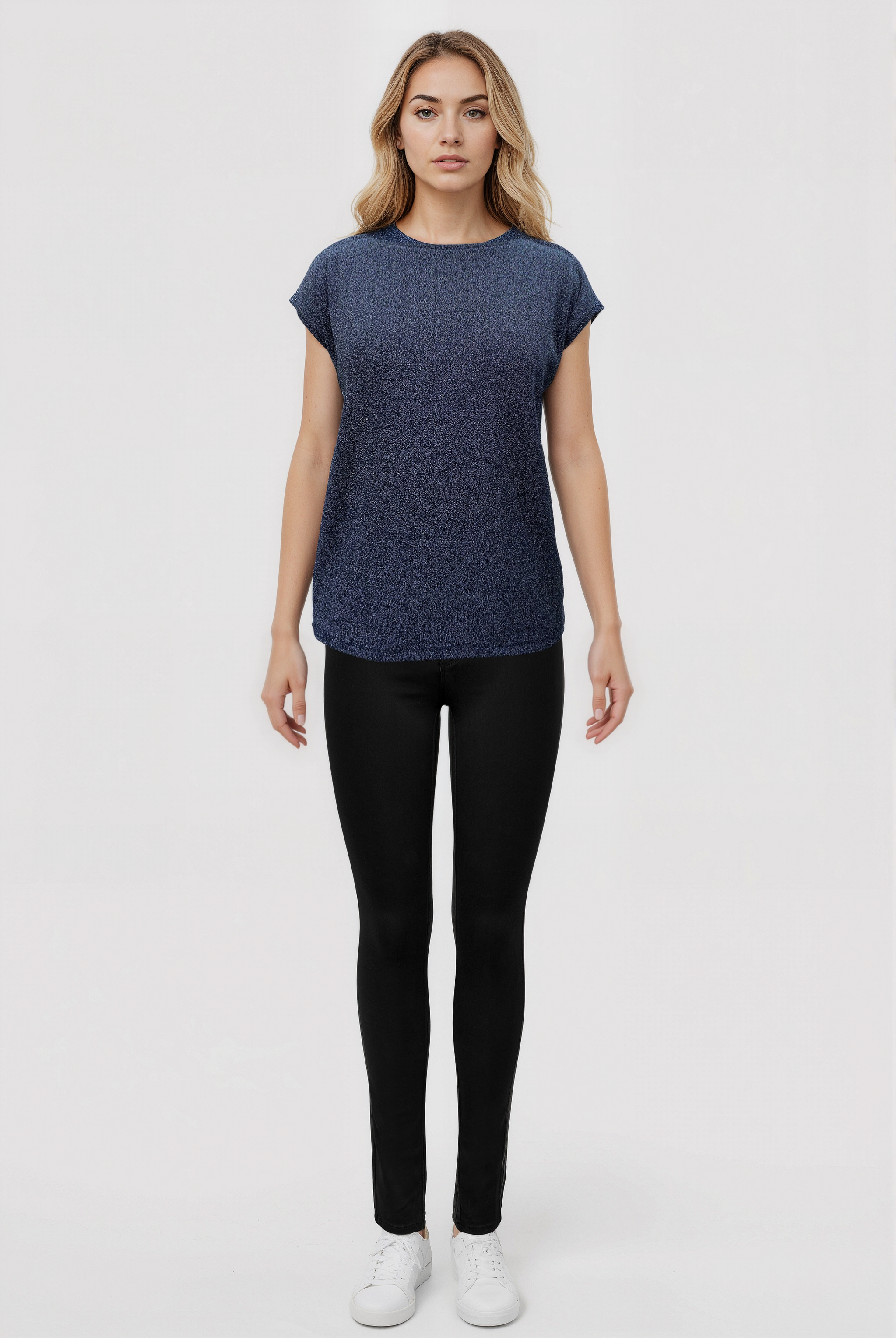 Siyah Beyaz Bisiklet Yaka Simli Kısa Kollu Kadın T-Shirt SKY GLITTER S/S TOP - T-Shirt - Westmark London EU(TR) Store Organik Pamuklu Sürdürülebilir Moda