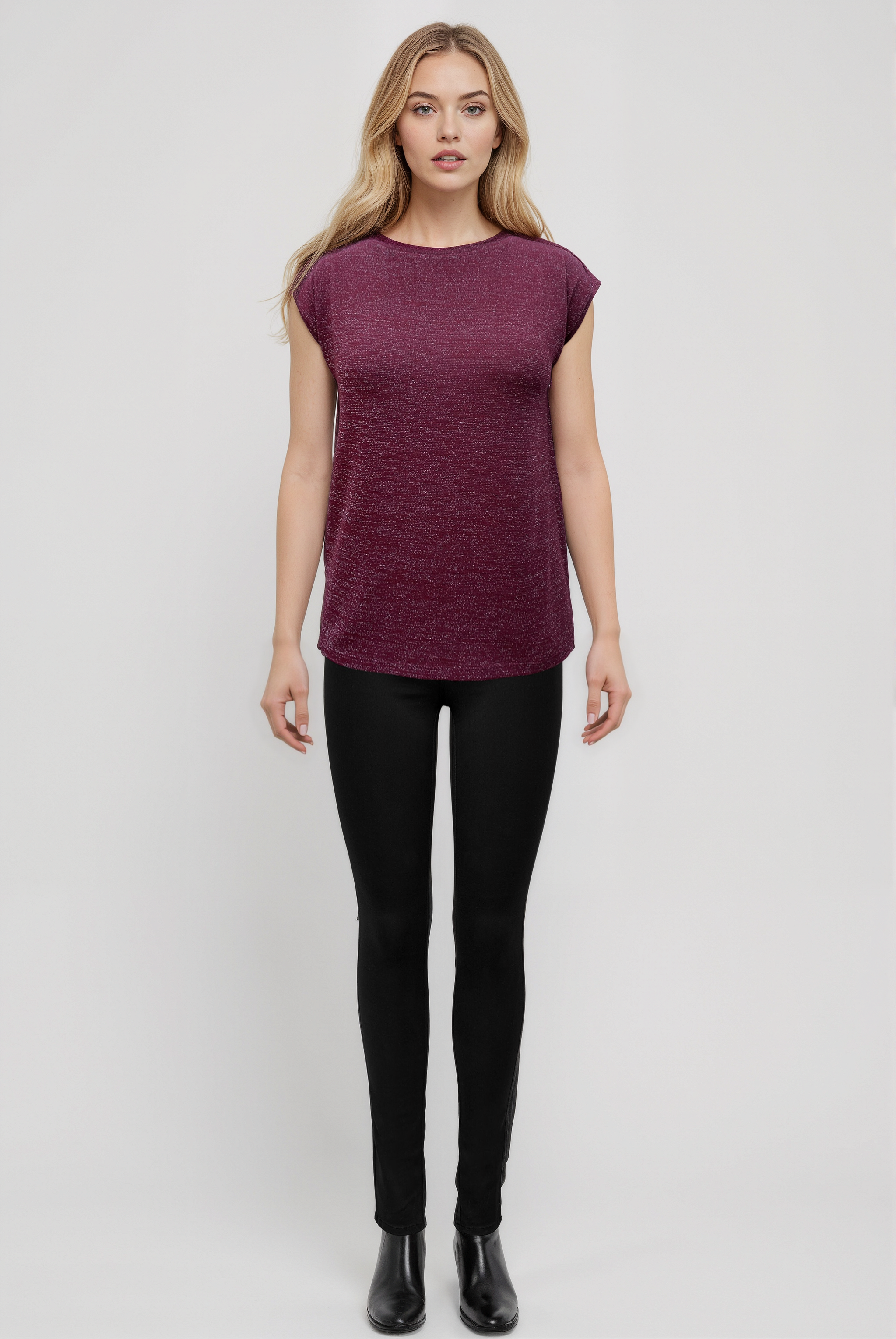 Kırmızı Bisiklet Yaka Simli Kısa Kollu Kadın T-Shirt SKY GLITTER S/S TOP - T-Shirt - Westmark London EU(TR) Store Organik Pamuklu Sürdürülebilir Moda