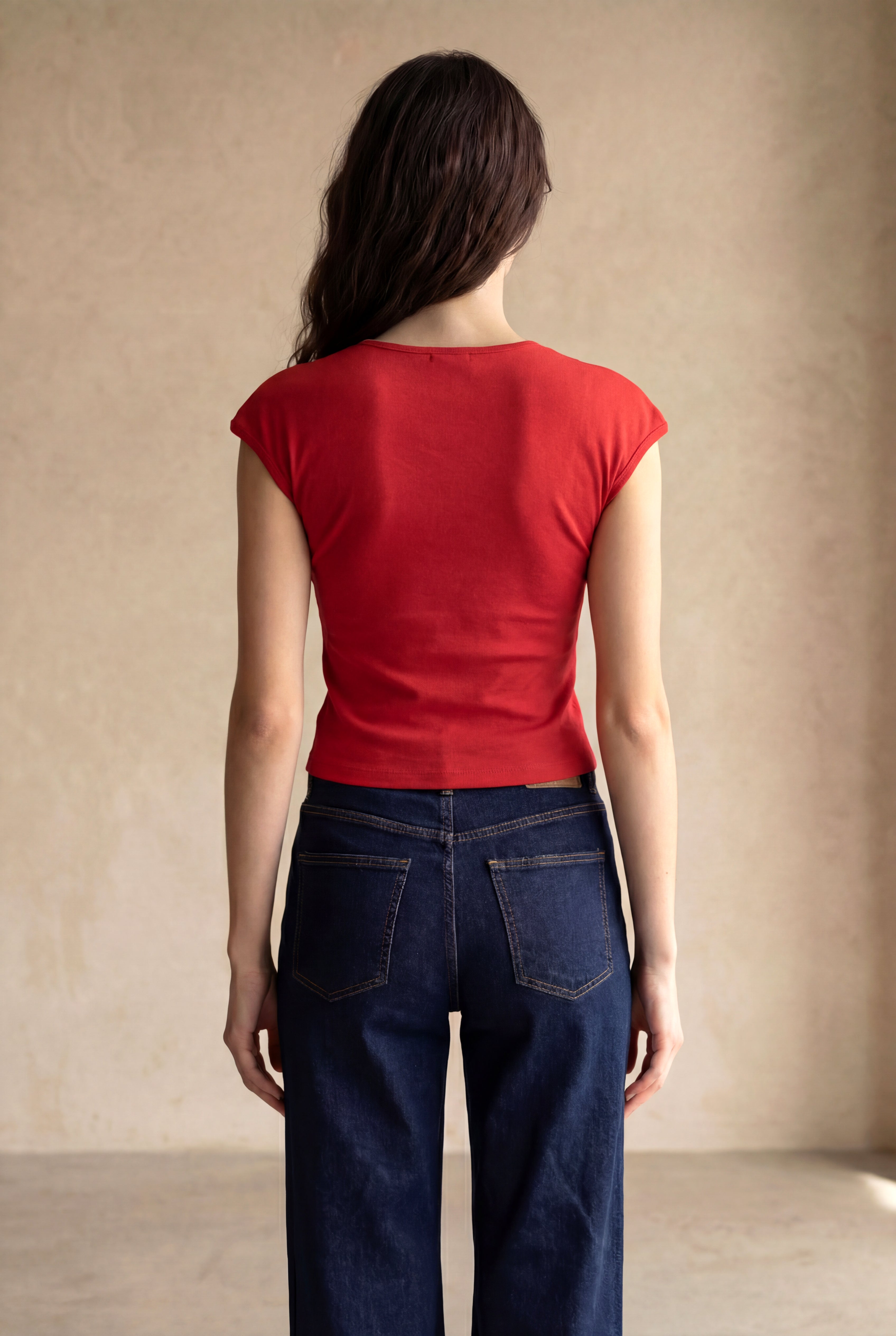 Kadın Slim Fit Kare Yaka %100 Pamuk Kısa Kol Red Crop T-Shirt DAFNE