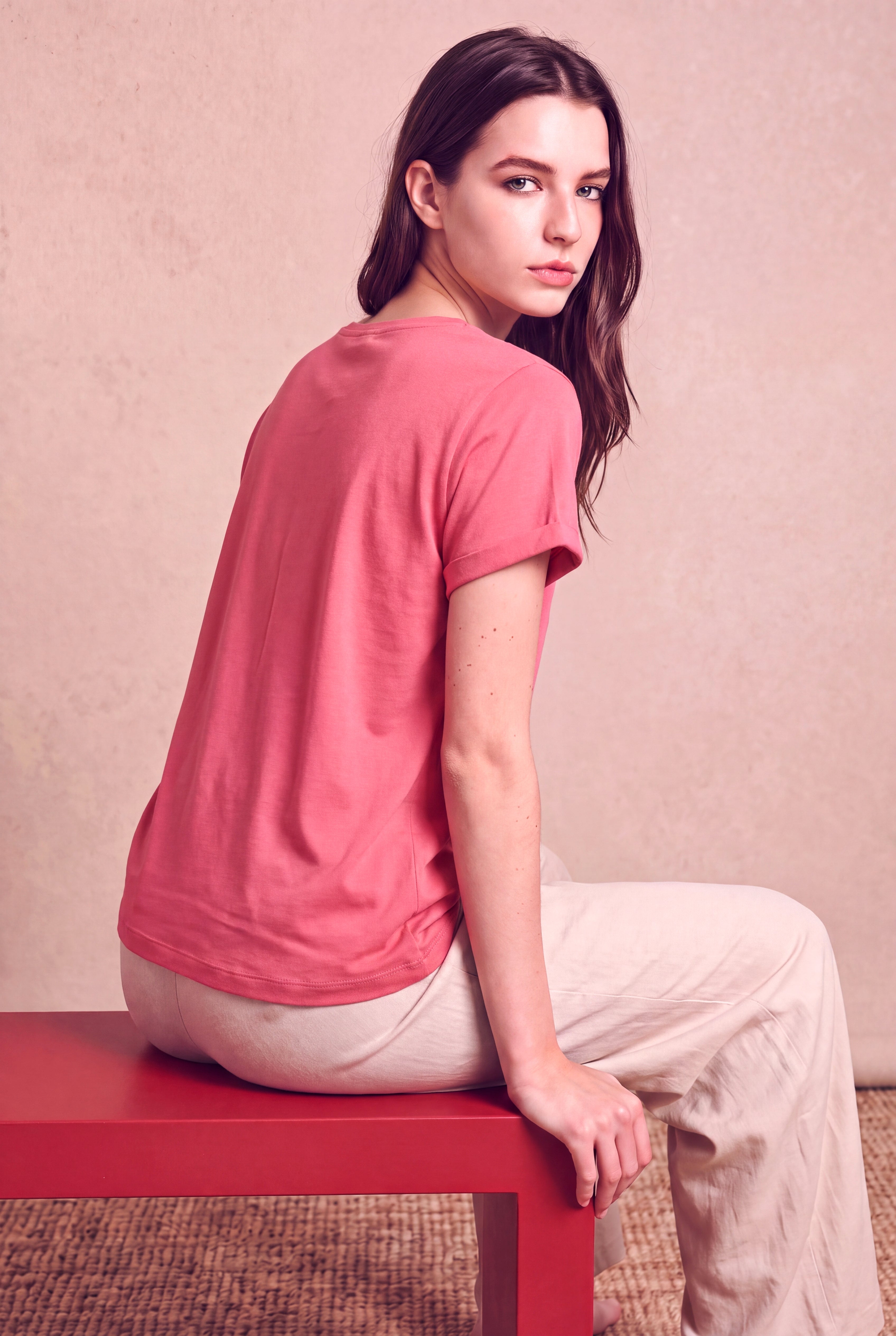 Kadın Modal / Pamuk Pembe Katlamalı Kısa Kol Bisiklet Yaka Rahat Kesim T-Shirt SILJE