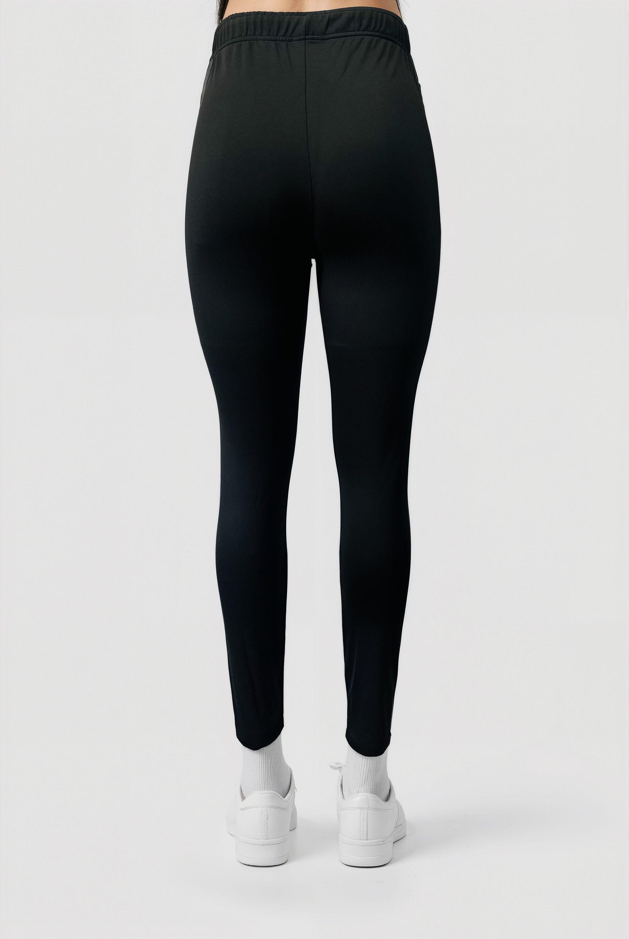 Gece Siyahı Lastikli Bel Kadın Tayt Lillian Long Legging - Sweatpant - Westmark London EU(TR) Store Organik Pamuklu Sürdürülebilir Moda