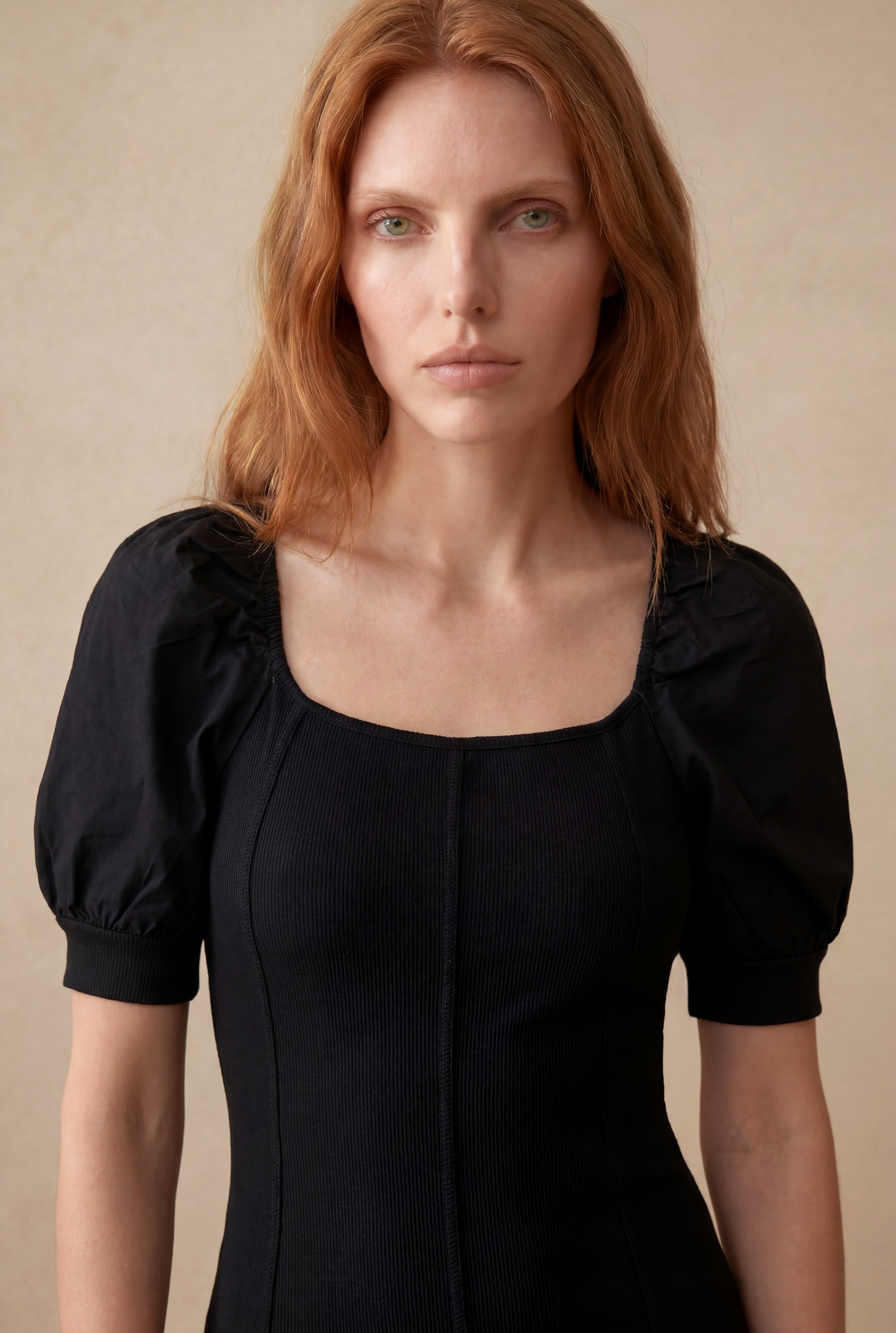 Kadın Slim Fit Kare Yaka Yarım Balon Kol Siyah Pamuklu Fitilli Ribana Mini Elbise GABRIELA - Dress - Westmark London EU(TR) Store Organik Pamuklu Sürdürülebilir Moda