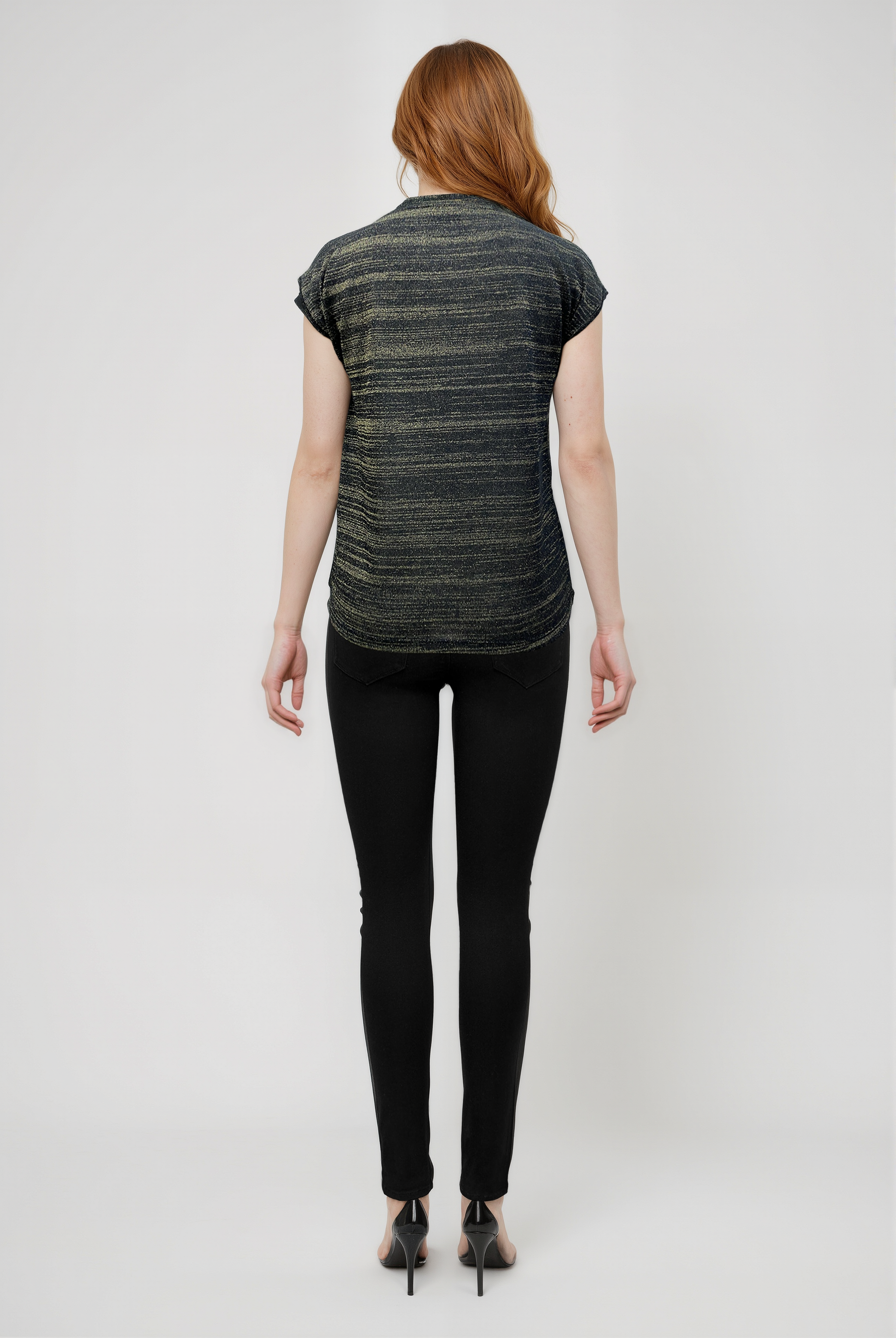 Siyah Altın Çizgili Bisiklet Yaka Simli Kısa Kollu Kadın T-Shirt SKY GLITTER S/S TOP - T-Shirt - Westmark London EU(TR) Store Organik Pamuklu Sürdürülebilir Moda