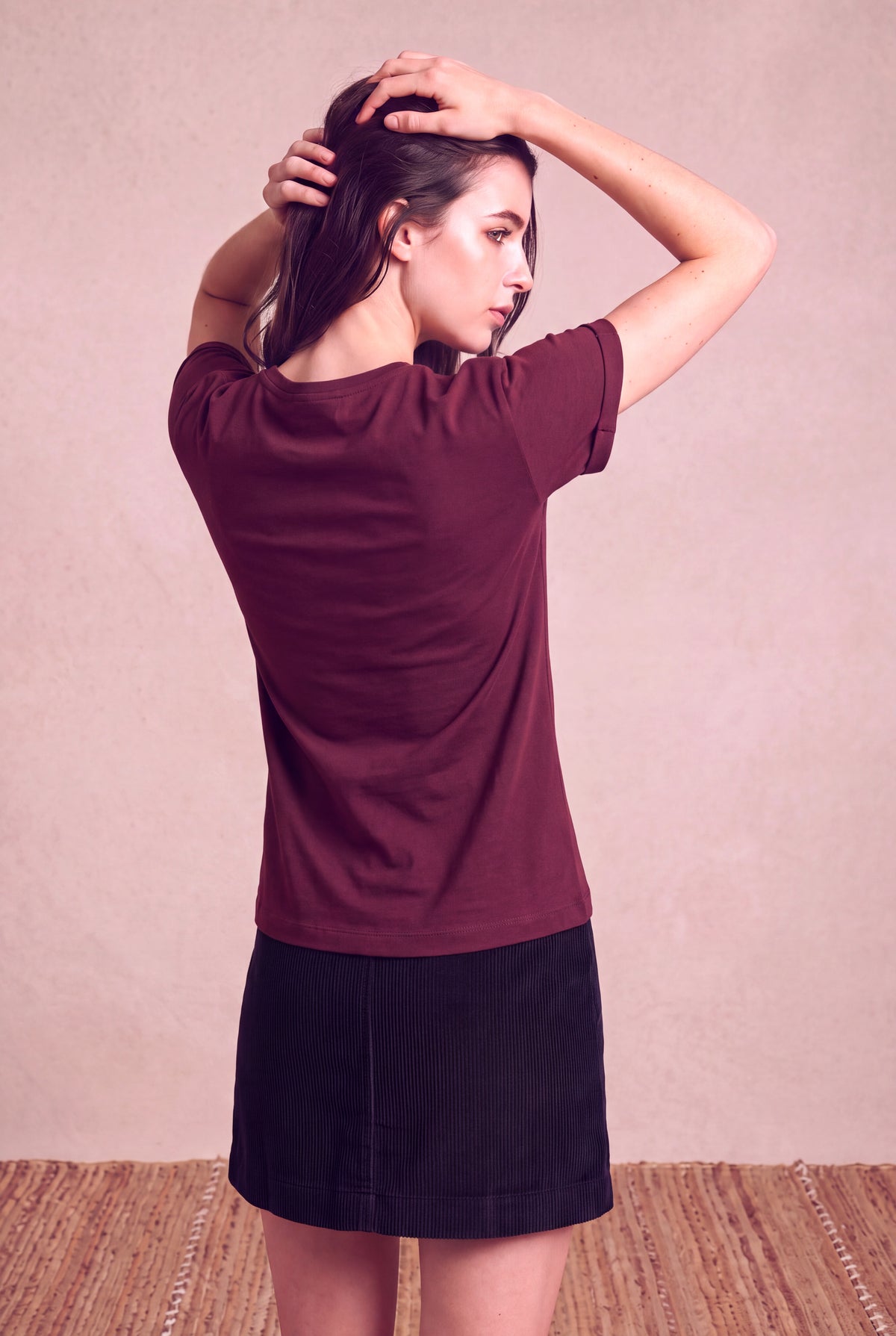 Kadın Modal / Pamuk Bordo Katlamalı Kısa Kol Detaylı Düşük Omuz Bisiklet Yaka T-Shirt PALMA