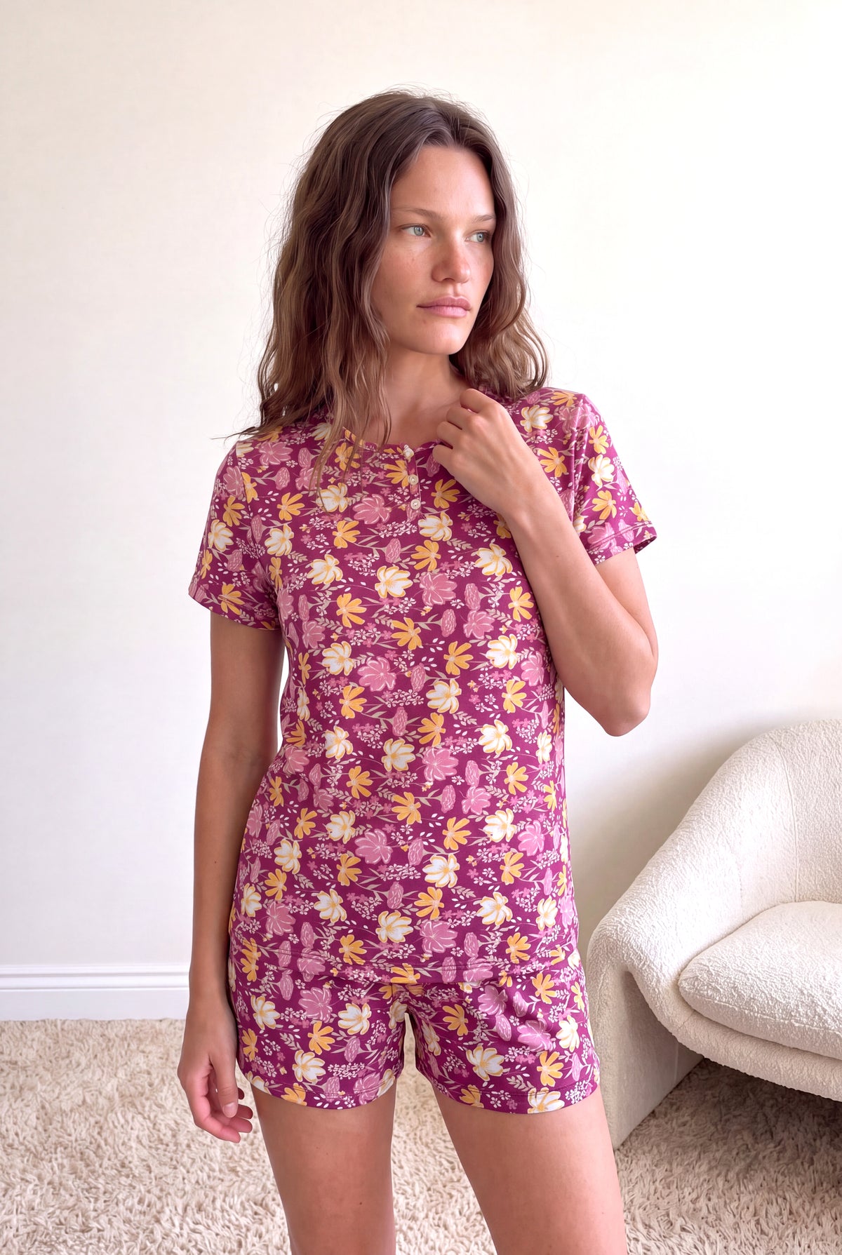 Kadın Pamuklu Mor Çiçek Desenli Kısa Kollu İşlevsiz Düğme Detaylı Yaka Şortlu Pijama Takım PJROSE