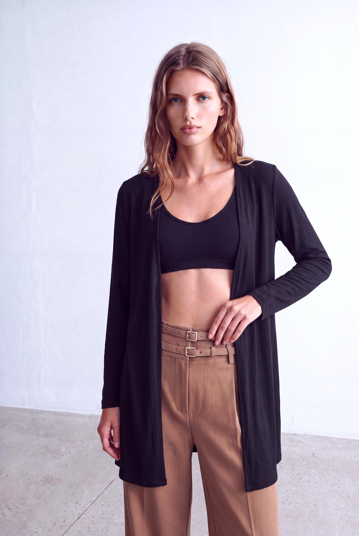 Siyah Kadın Siyah Viskon Karışımlı V Yaka Uzun Kollu Düğmesiz Midi Boy Uzun Hırka VICTORIA - Cardigan - Westmark London EU(TR) Store Organik Pamuklu Sürdürülebilir Moda