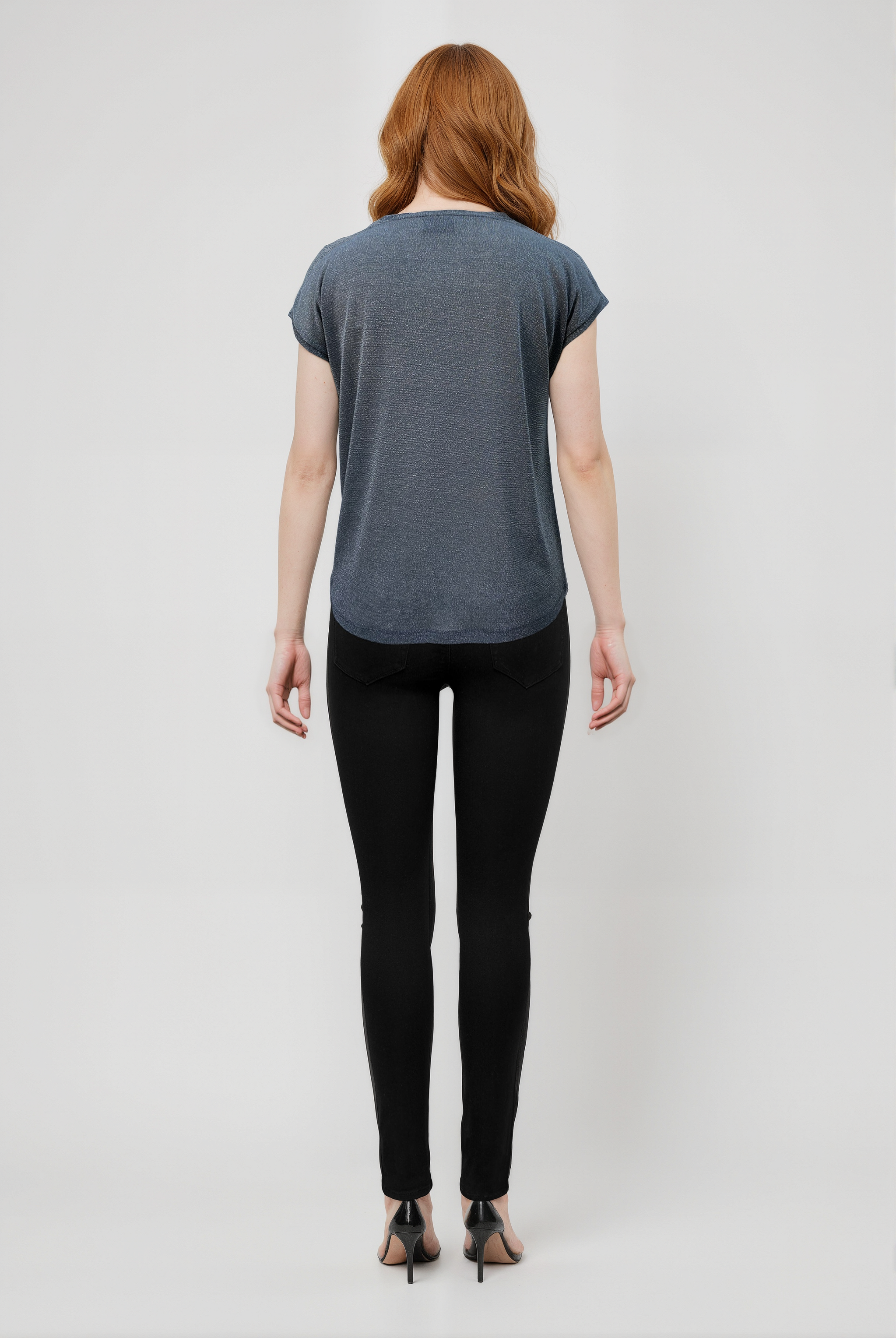 Koyu Gri Bisiklet Yaka Simli Kısa Kollu Kadın T-Shirt SKY GLITTER S/S TOP - T-Shirt - Westmark London EU(TR) Store Organik Pamuklu Sürdürülebilir Moda