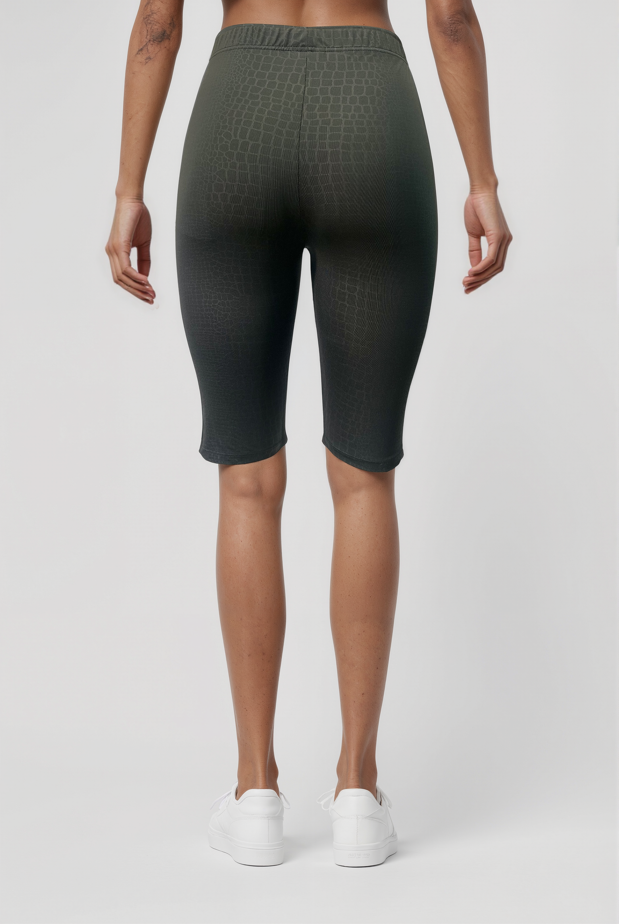 Siyah Timsah Desenli Polyester Elastan Karışımlı Kadın Biker Şort LUCINE BIKE SHORTS - Sweatpant - Westmark London EU(TR) Store Organik Pamuklu Sürdürülebilir Moda
