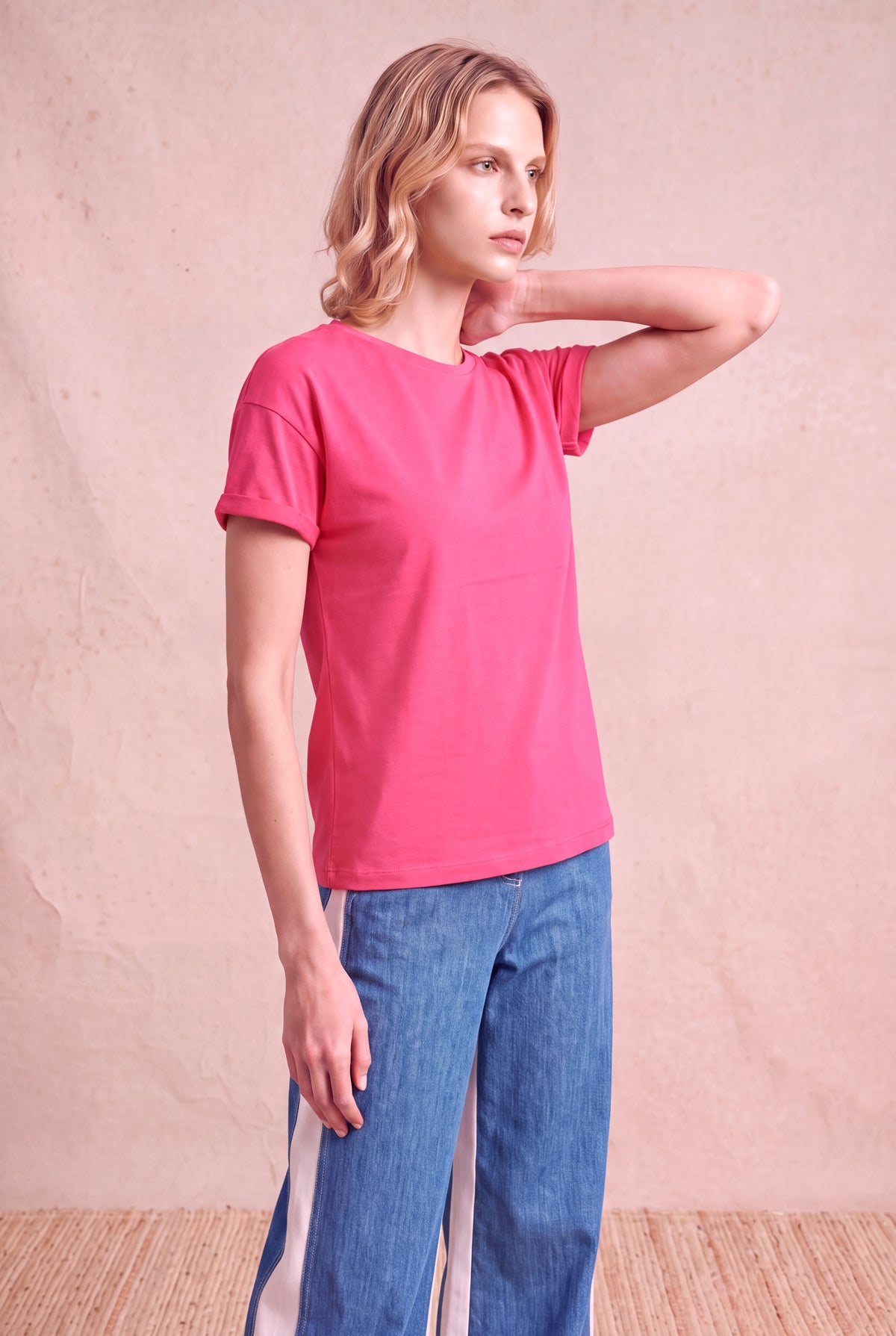 Kadın Pamuklu Fuşya Katlamalı Kısa Kol Detaylı Düşük Omuz Bisiklet Yaka T-Shirt PALMA