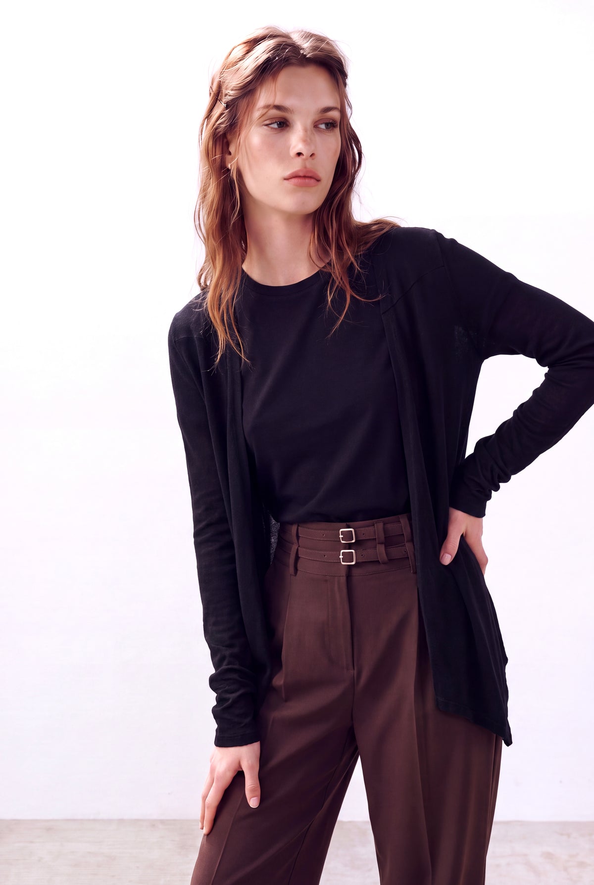 Siyah Kadın Siyah %100 Viskon V Yaka Uzun Kollu Omuz Dikiş Detaylı Uzun Hırka MOLLY - Cardigan - Westmark London EU(TR) Store Organik Pamuklu Sürdürülebilir Moda