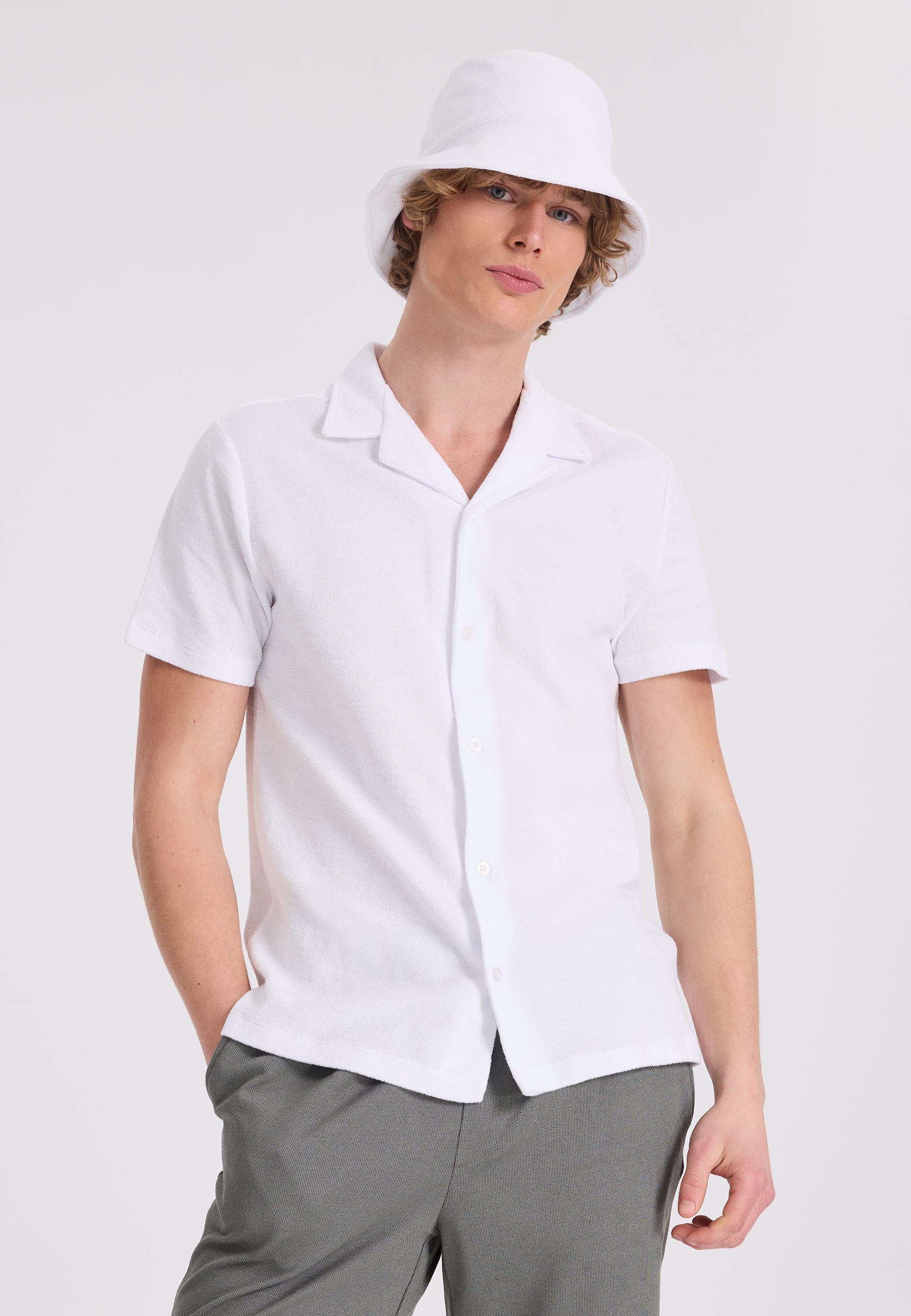 Beyaz Pamuklu Havlu Kumaş Regular Fit Kısa Kollu Erkek Gömlek BREEZE  TOWELLING - Shirt - Westmark London EU(TR) Store Organik Pamuklu Sürdürülebilir Moda