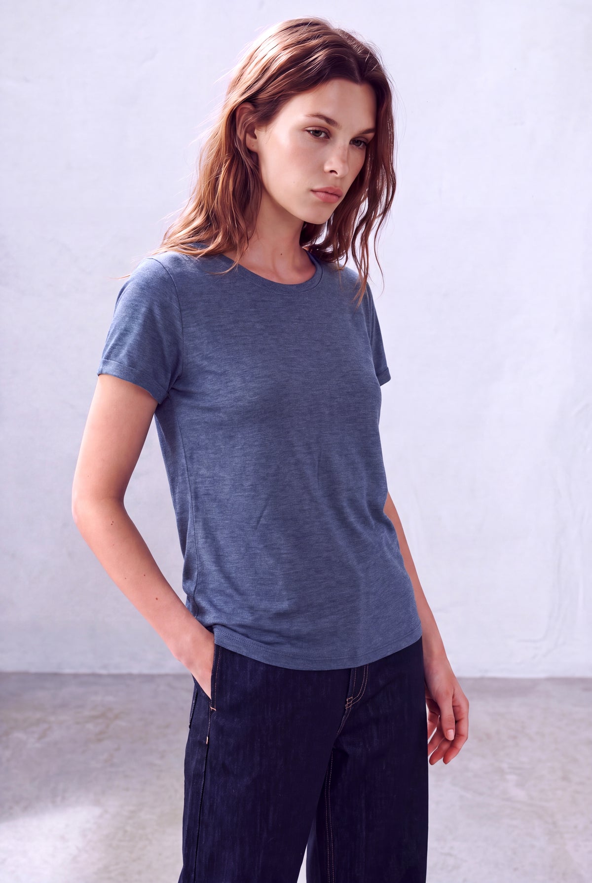 Mavi Melanj Görünümlü Kadın Mavi Melanj Görünümlü Viskon Karışımlı Bisiklet Yaka Kısa Kollu T-Shirt SUZANNE - Top - Westmark London EU(TR) Store Organik Pamuklu Sürdürülebilir Moda