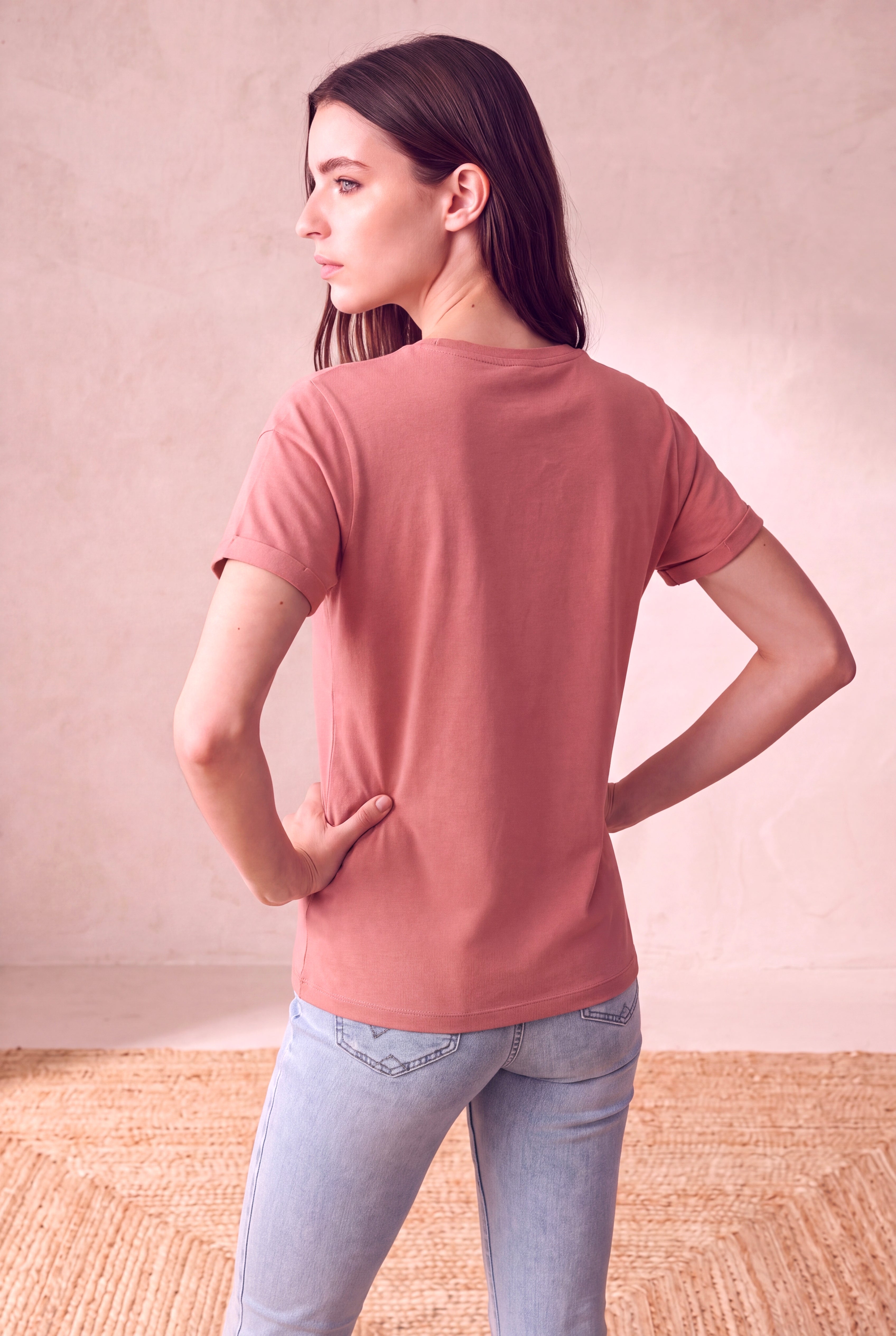 Kadın Modal / Pamuk Gül Rengi Katlamalı Kısa Kol Detaylı Düşük Omuz Bisiklet Yaka T-Shirt PALMA