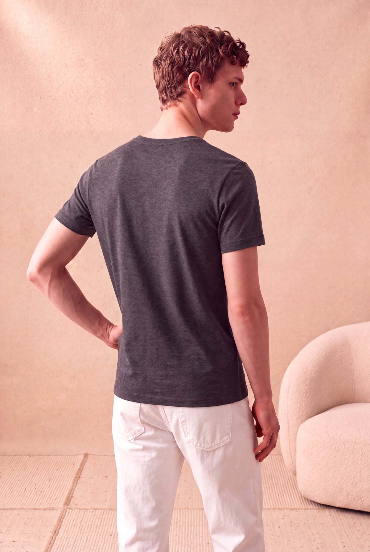 Erkek Viskon Karışımlı Antrasit Kısa Kollu Bisiklet Yaka Basic T-Shirt OLAV