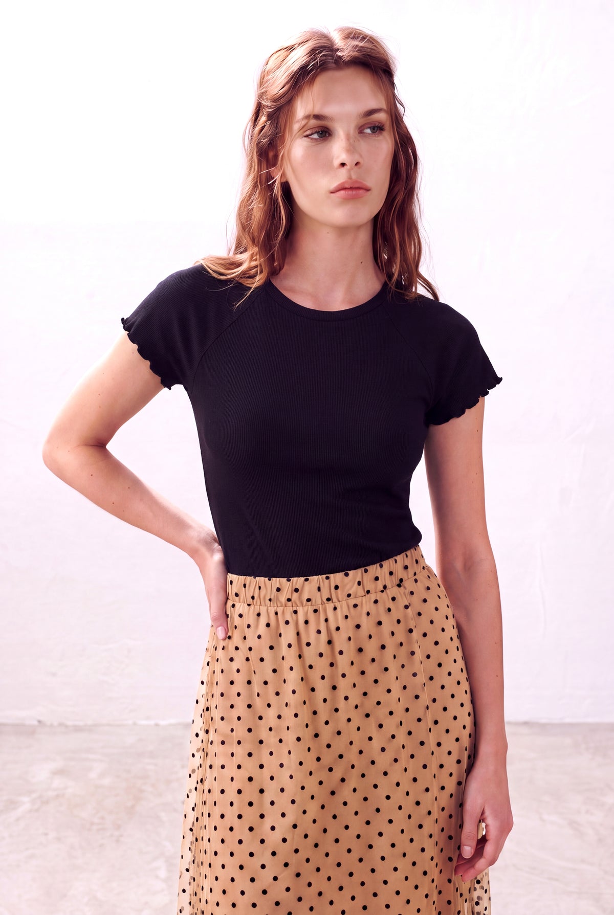 Siyah Kadın Siyah Pamuklu Kaşkorse Bisiklet Yaka Kısa Reglan Kol Baby Overlock Detaylı T-Shirt LUCY - Top - Westmark London EU(TR) Store Organik Pamuklu Sürdürülebilir Moda